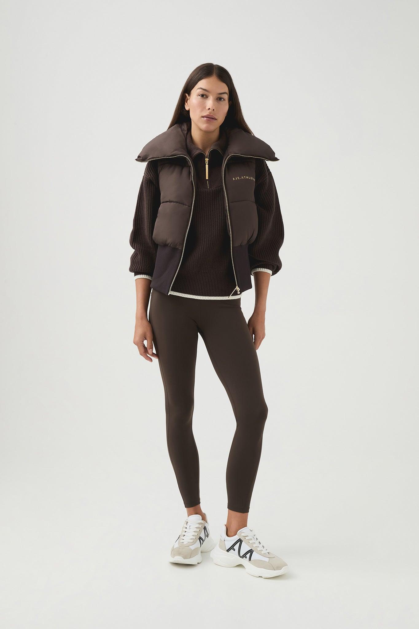 Wide Rib Puffer Vest 793 Product Image