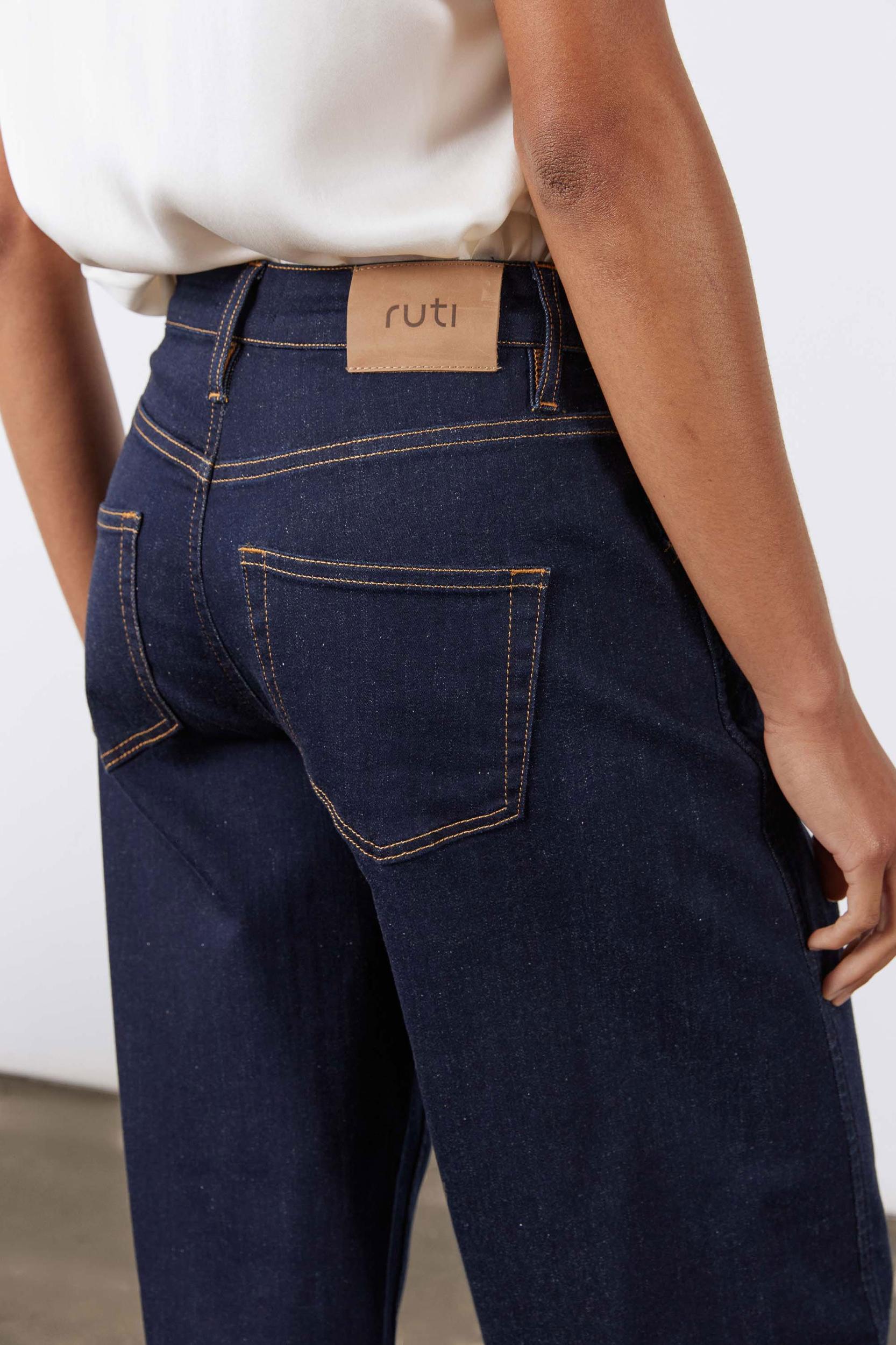 The Ultimate Barrel Leg Jeans 2.0 Product Image