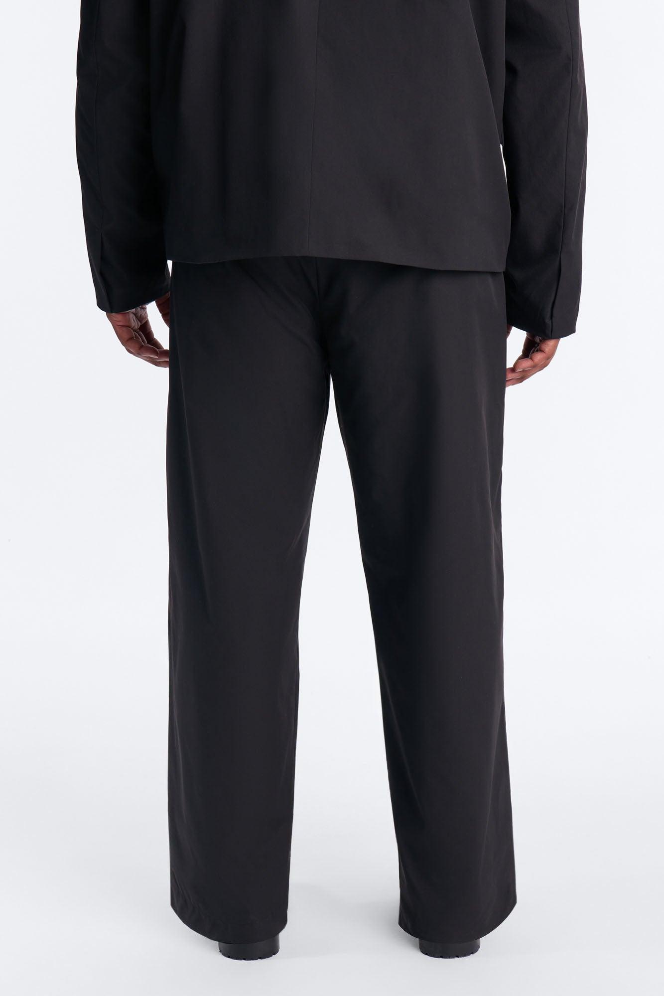Relaxed Straight Heirloom Pleated Trouser - Black Male Product Image