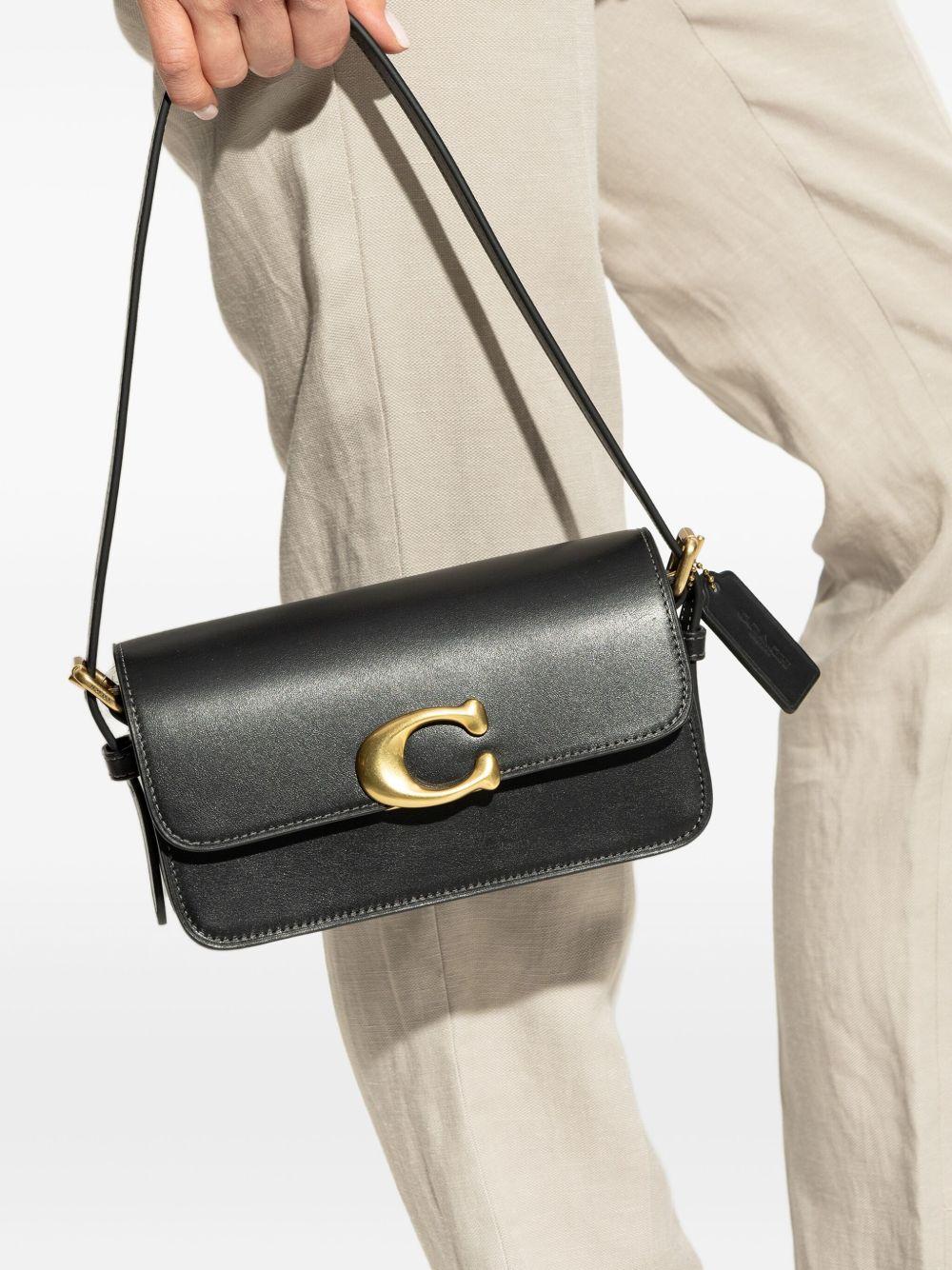 logo-plaque shoulder bag Product Image