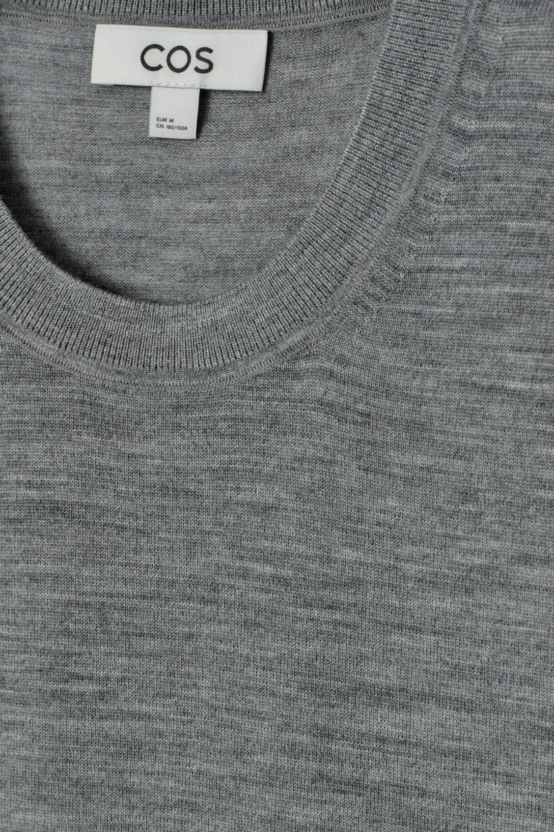 SLIM-FIT MERINO WOOL T-SHIRT Product Image