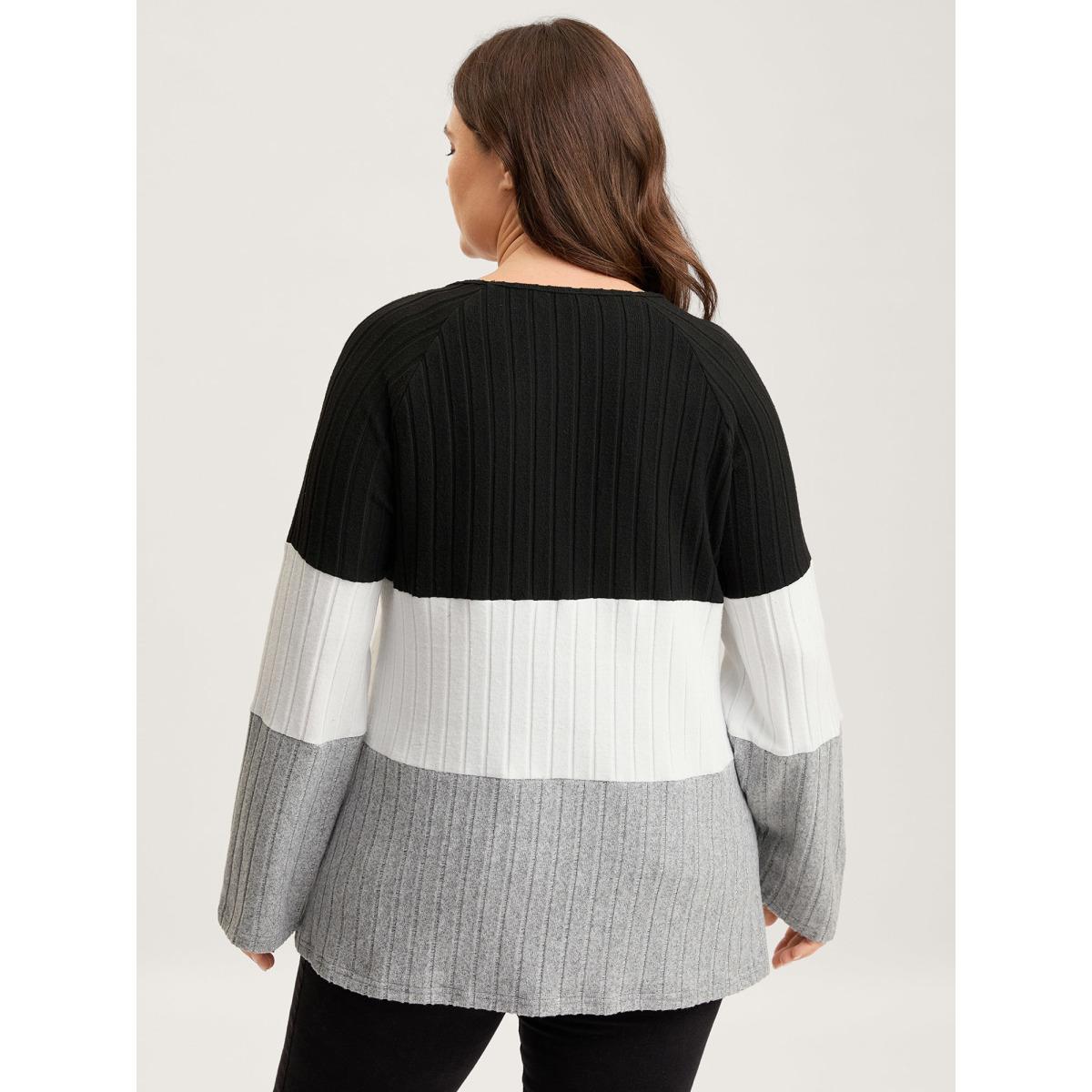 Plus Size Monochrome Stripes Shoulder Button T-Shirt Black Women Texture Round Neck Everyday-Casual T-shirts BloomChic 22-24/3X Product Image