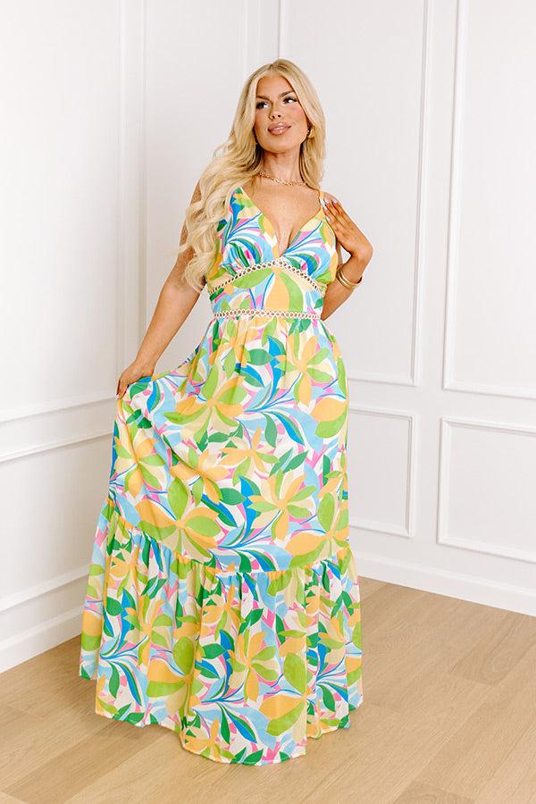 Coastal Comforts Maxi Curves Product Image