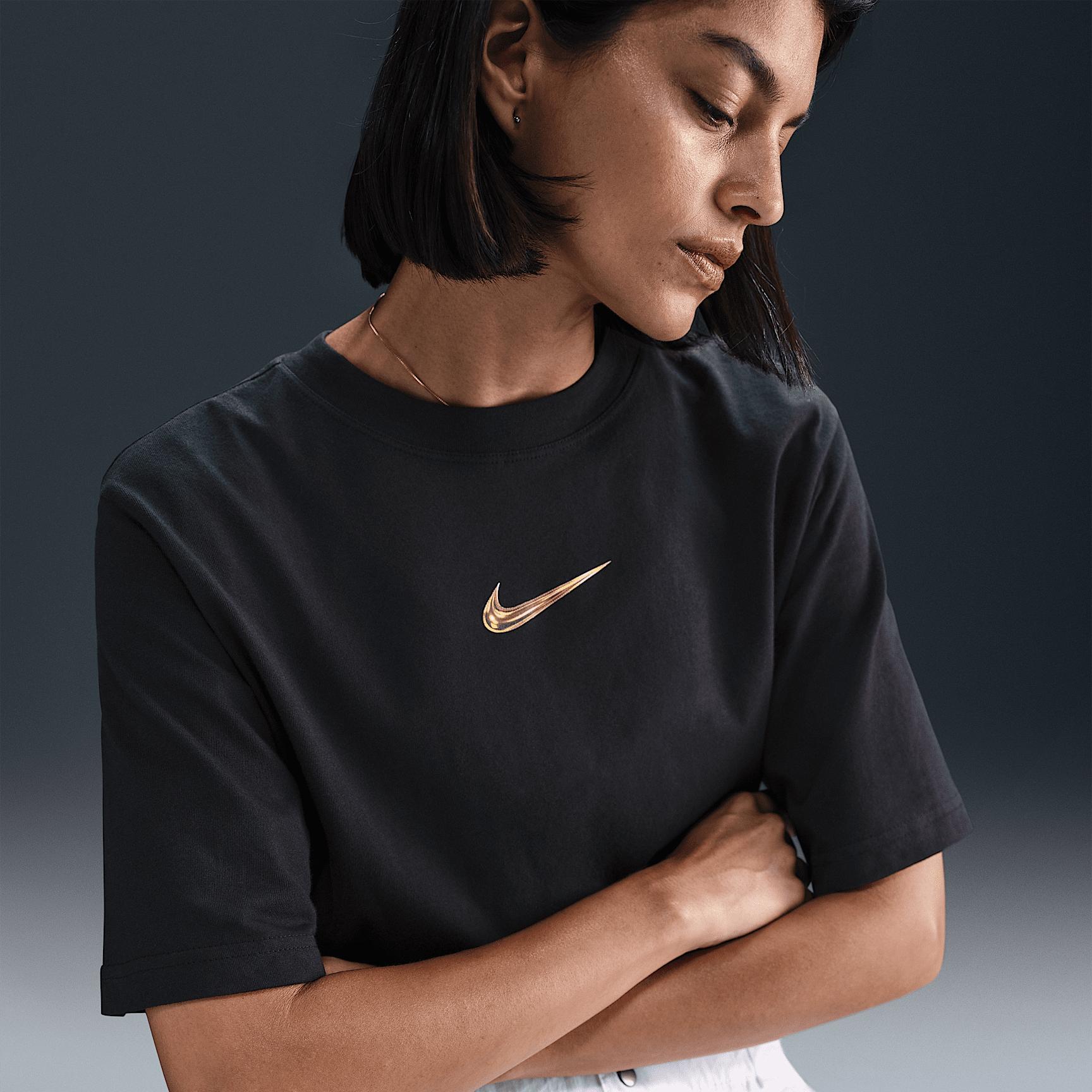 Womens Nike Sportswear Loose Short-Sleeve Graphic T-Shirt | IF1180-010 Product Image