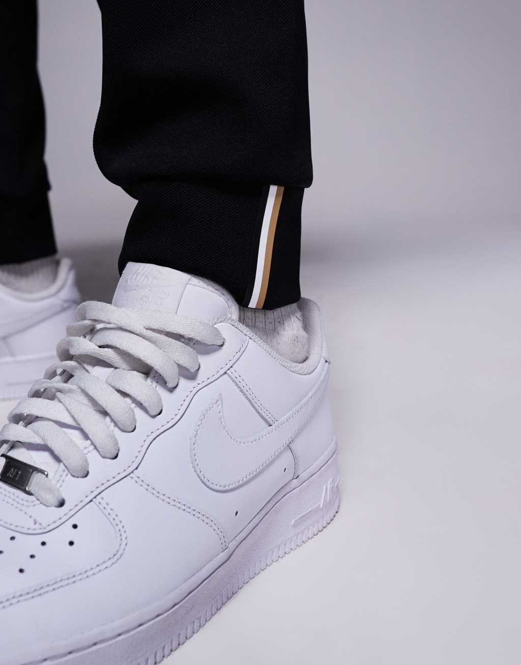 BOSS Green Hadiko cuffed sweatpants regular fit in black - part of a set Product Image