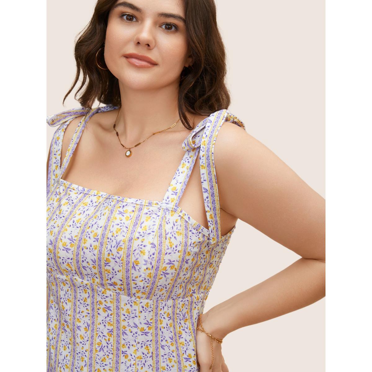 Plus Size Ditsy Floral Shirred Tie Knot Cami Top Women Multicolor Elegant Contrast Non Everyday Tank Tops Camis BloomChic 30/6X Product Image