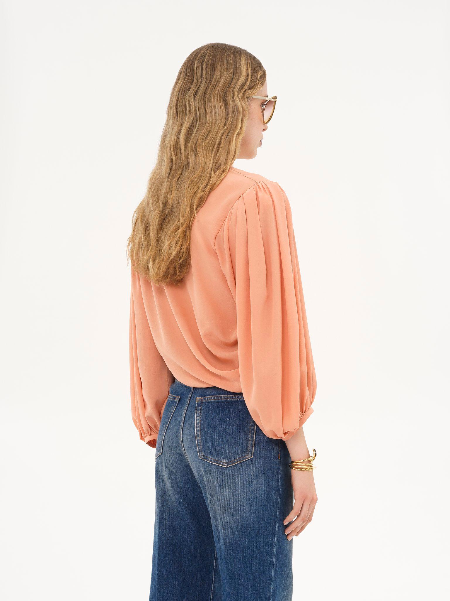 Draped cropped top in crêpe de chine Product Image