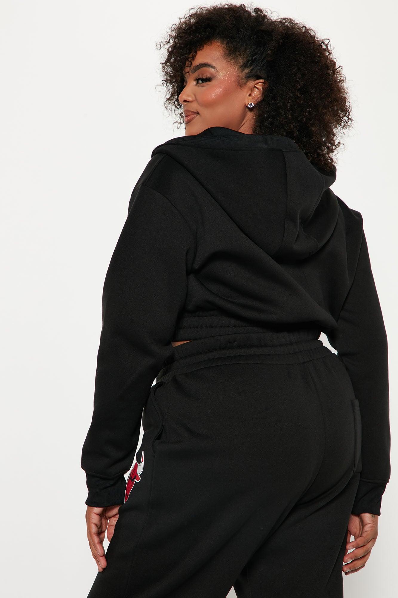 Bulls Cropped Zip Hoodie - Black Product Image