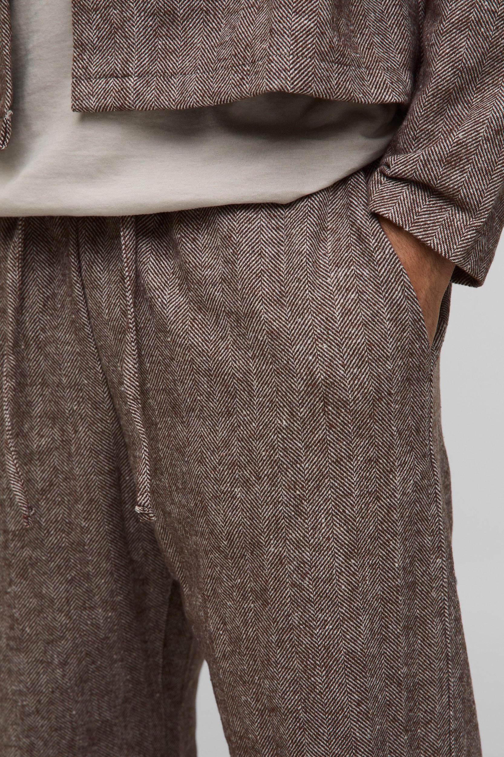 Herringbone Elasticated Waist Wide Leg Pants | boohooMAN USA Product Image