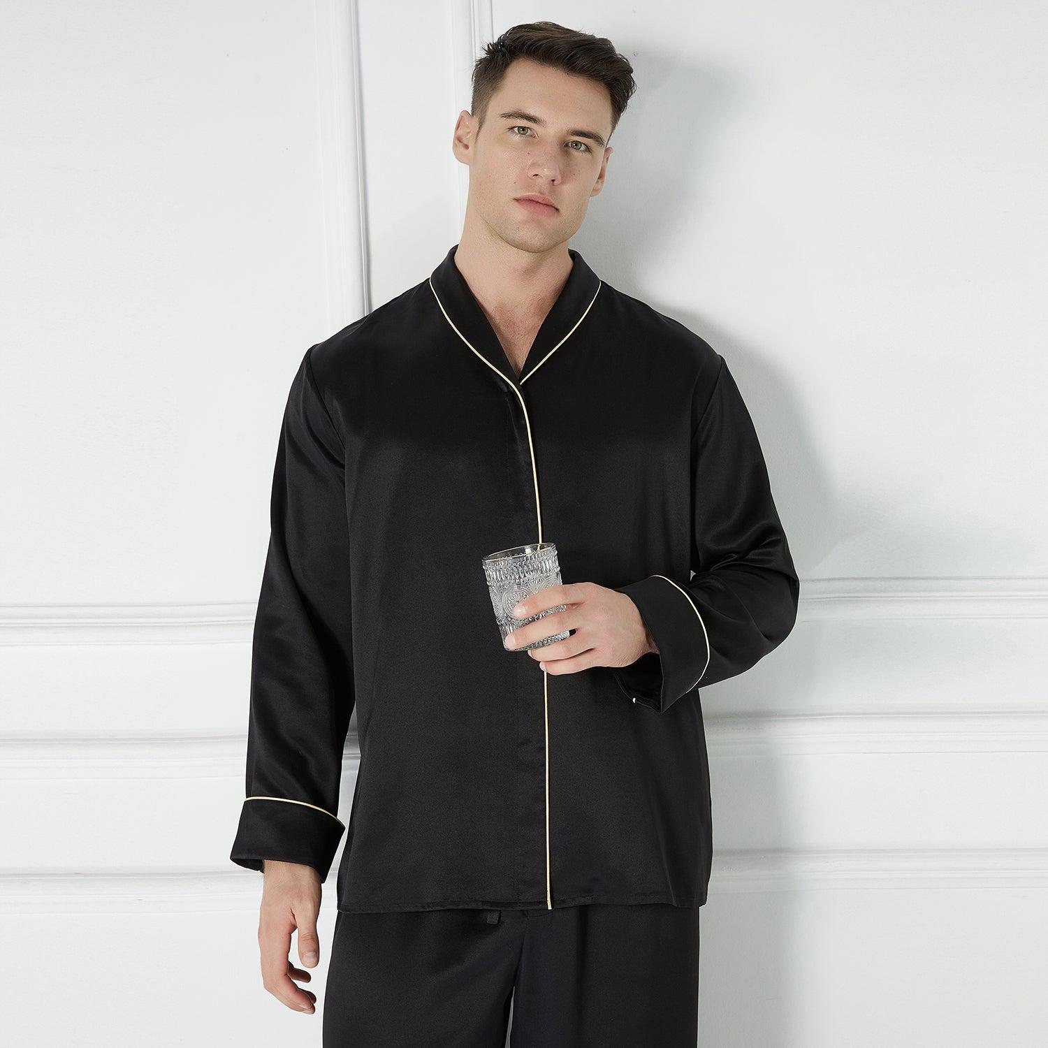 Daffodils Pure Silk Long Sleeve Pajama Set for Men Product Image