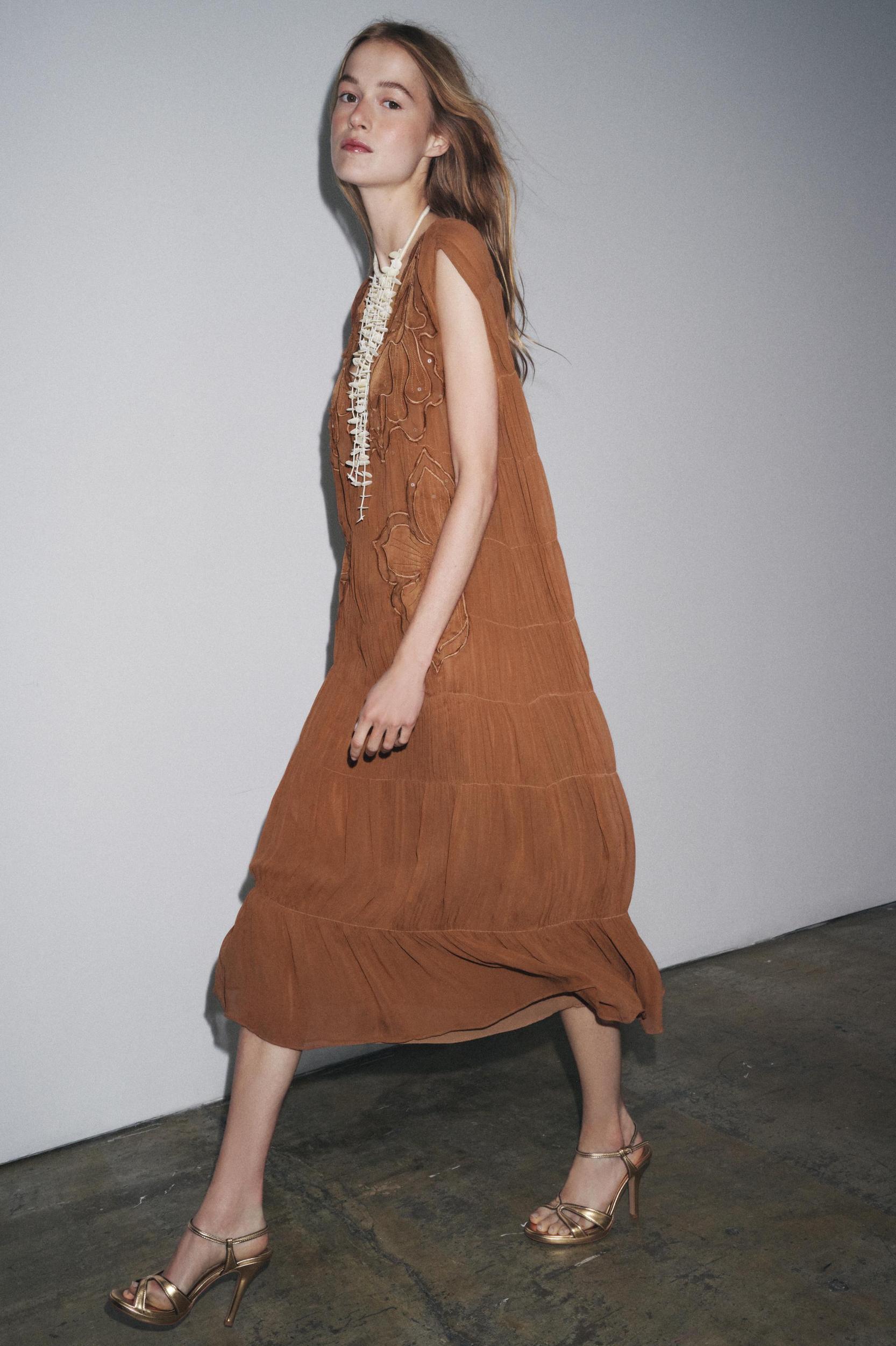 ZW COLLECTION RUCHED EMBROIDERED DRESS Product Image