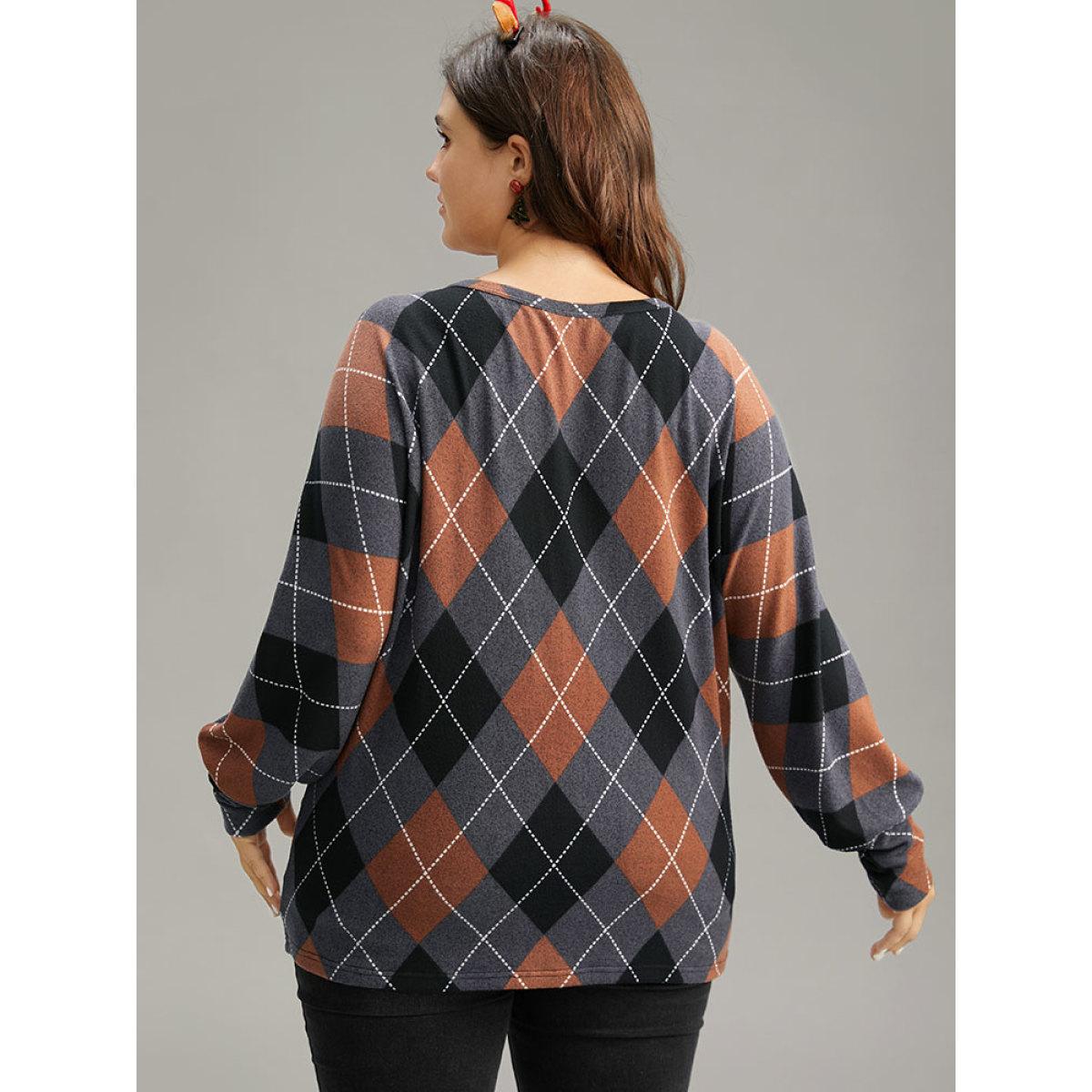 Plus Size Plaid Contrast Round Neck Dolman Sleeve T-shirt Multicolor Women Casual Contrast Plaid Round Neck Festival-Christmas T-shirts BloomChic 18-20/2X Product Image