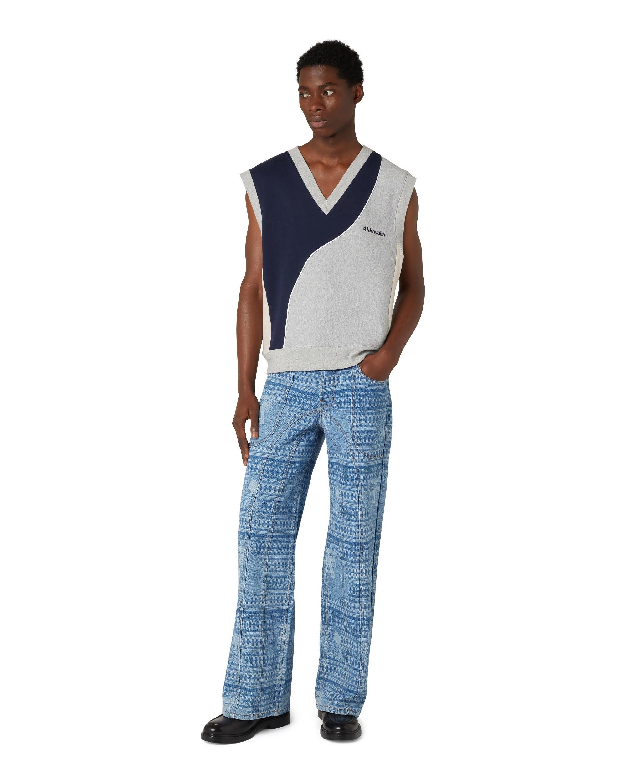 Mae Sweatervest Male Product Image