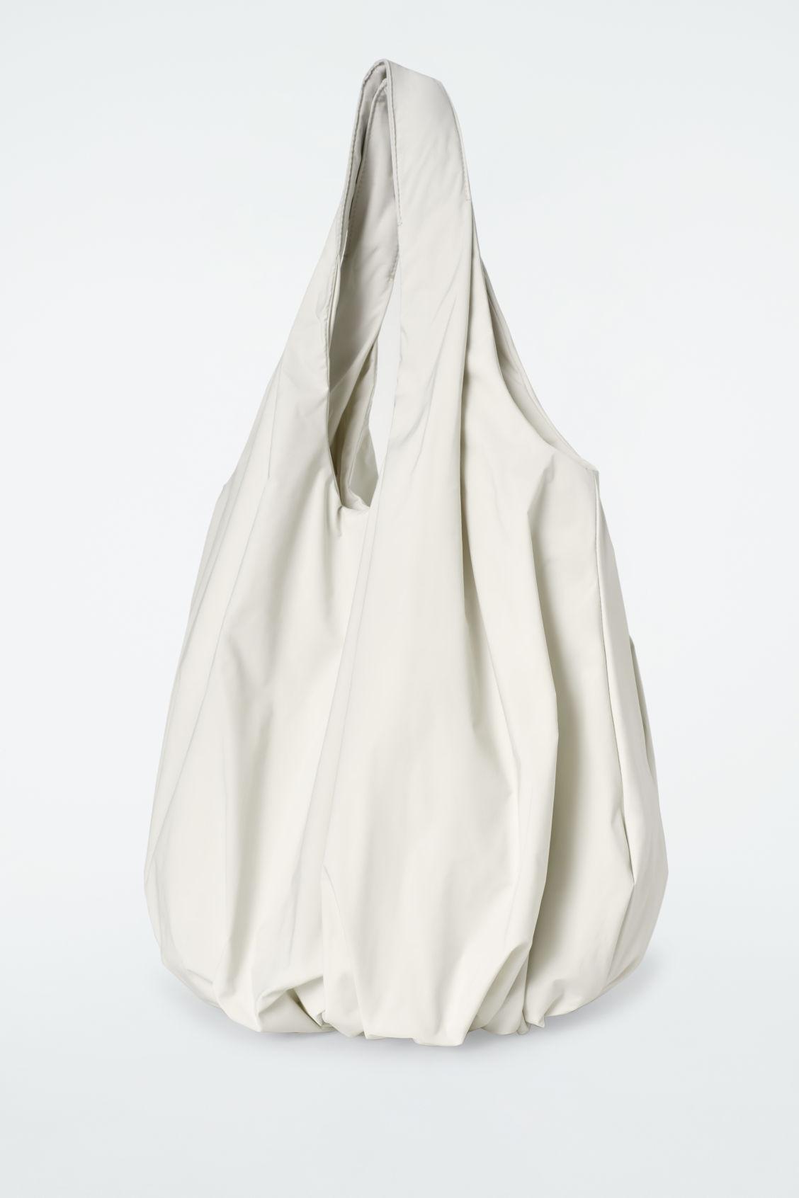 CLOUD TOTE BAG Product Image