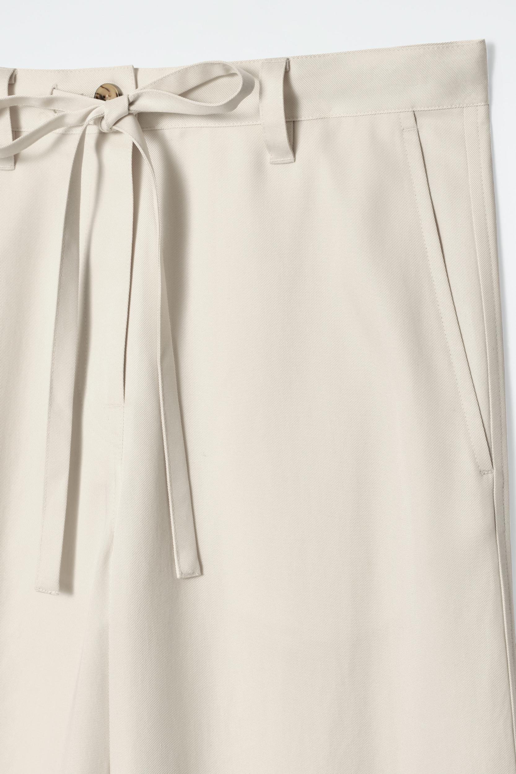 TIE-DETAIL WIDE-LEG PANTS Product Image