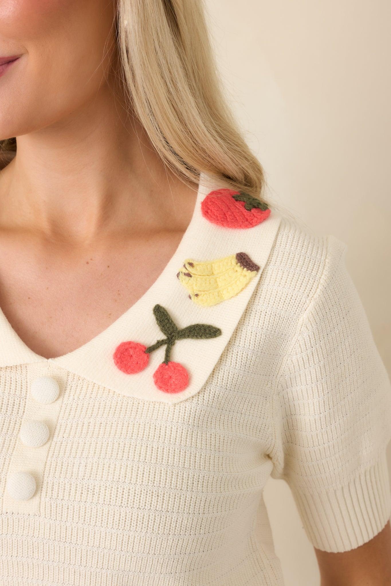 La Dolce Vita Ivory Embroidered Fruit Collar Sweater Product Image
