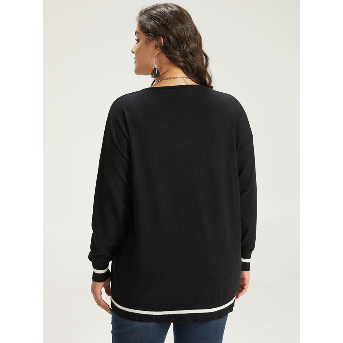 Plus Size Halloween Supersoft Essentials Spider Web Print Contrast Trim Pullover Black Women Casual Loose Long Sleeve V-neck Festival-Halloween Pullovers BloomChic 28/5X Product Image