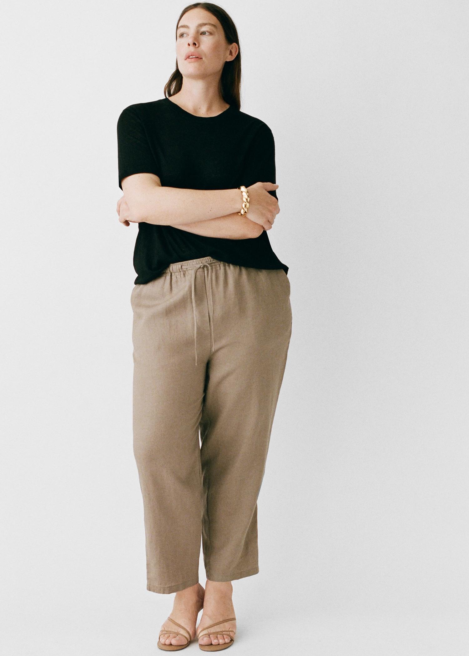 Short-sleeved linen t-shirt - Women | MANGO USA Product Image