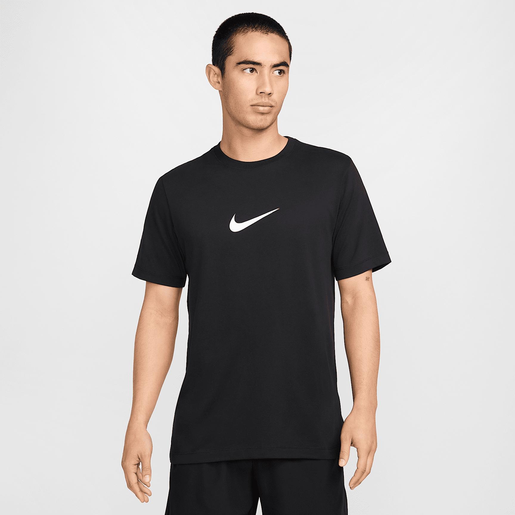 Nike Men's Dri-FIT Fitness T-Shirt Product Image