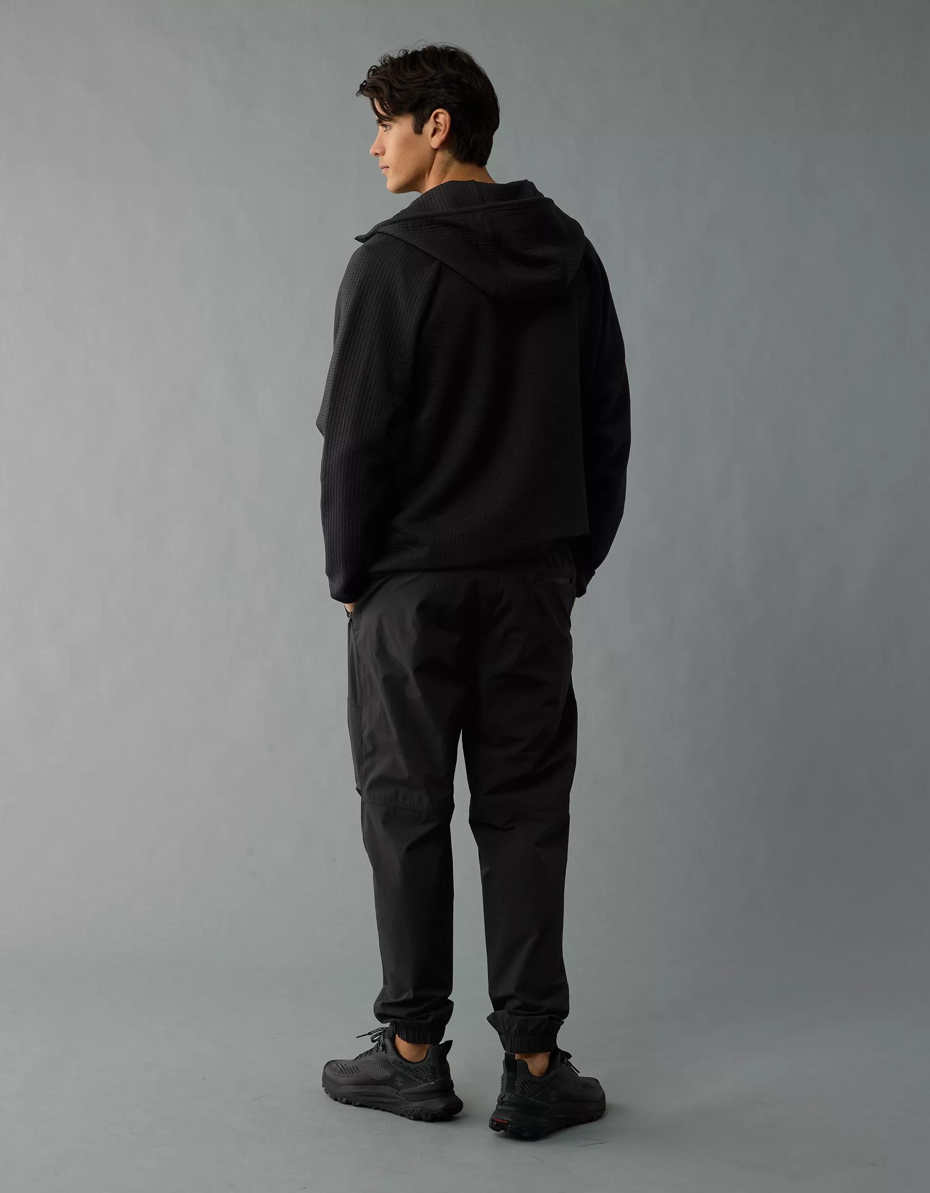AE 24/7 Tech Jogger Product Image