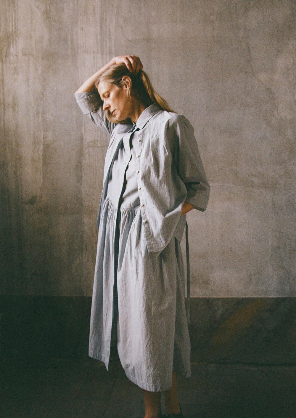 Fine Stripe Cotton Tie Shirt | Ecru/Slate Product Image