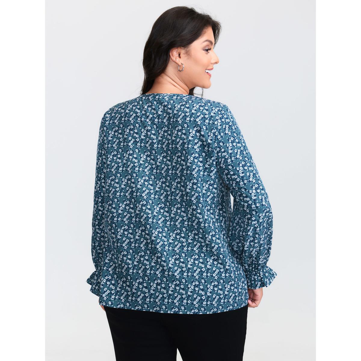 Plus Size Cerulean Floral Print Ruched Round Neck Blouse Women Leisure Long Sleeve Round Neck Casual Blouses BloomChic 30/6X Product Image