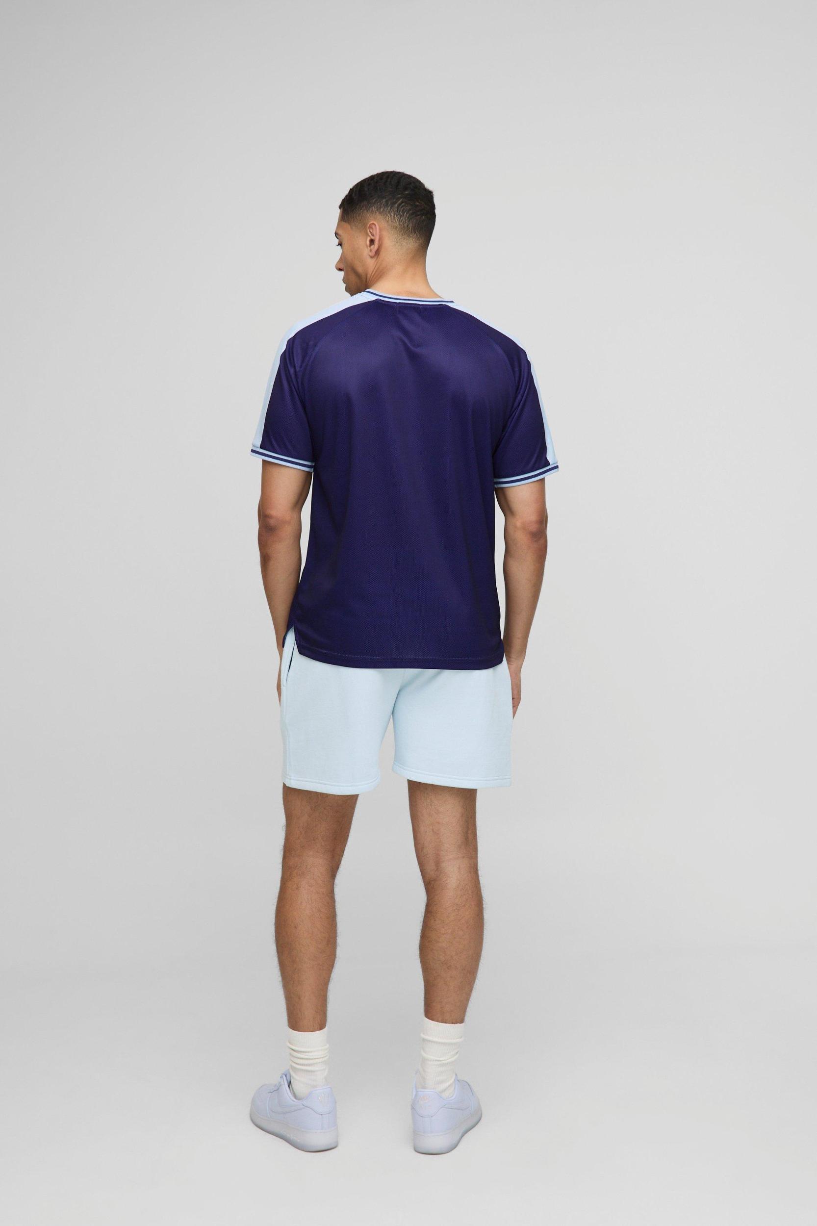 Regular Fit Man Racing Mesh Sports Top | boohooMAN USA Product Image