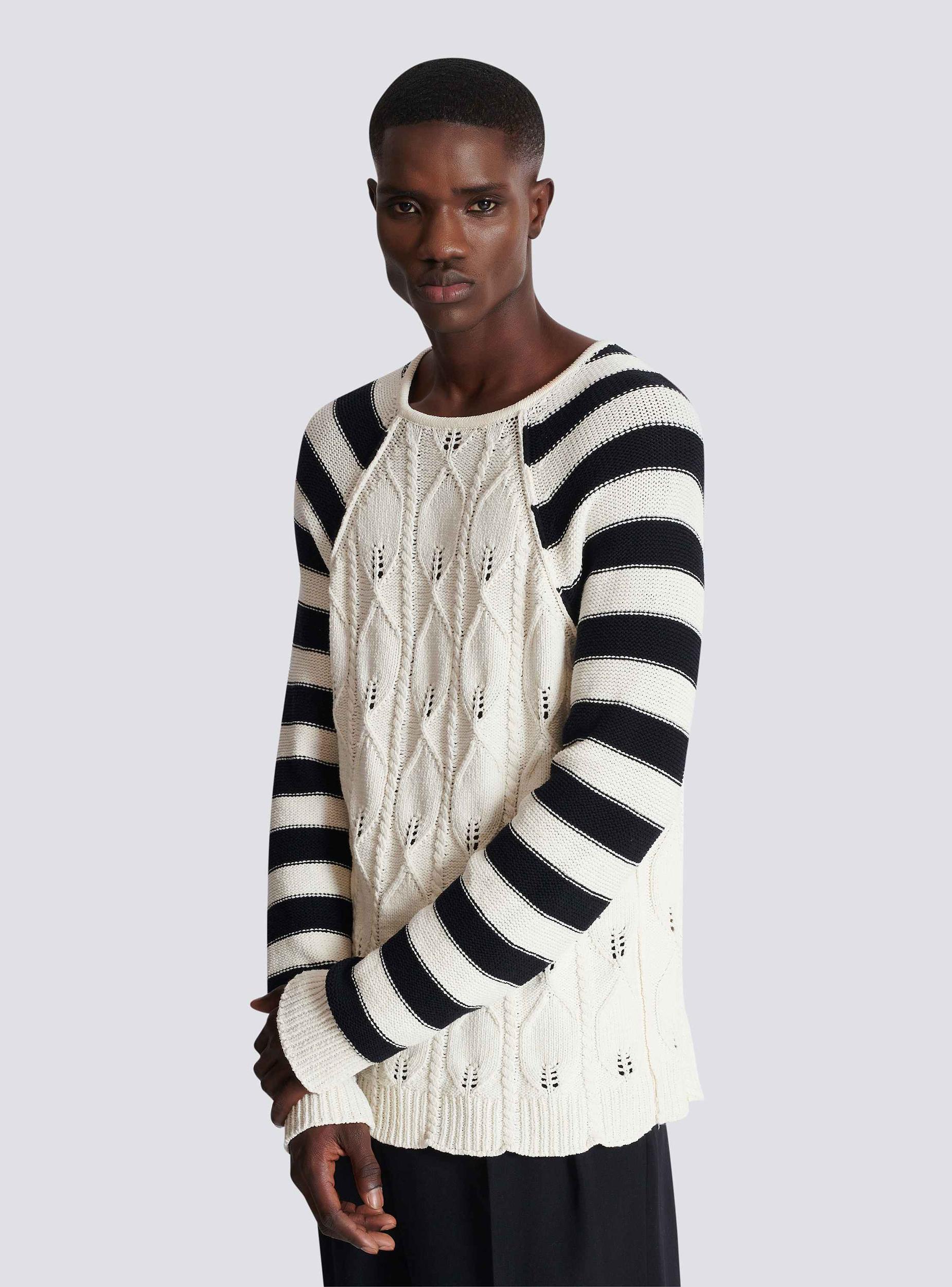 Cable knit jumper Product Image