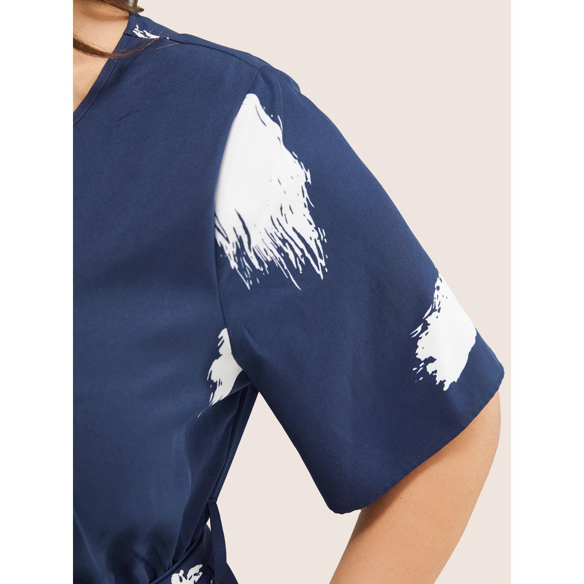 Plus Size Brush Print Keyhole Belted Pocket Flutter Dress DarkBlue Women At the Office Non Round Neck Short sleeve Curvy Midi Dress BloomChic 12/L Product Image