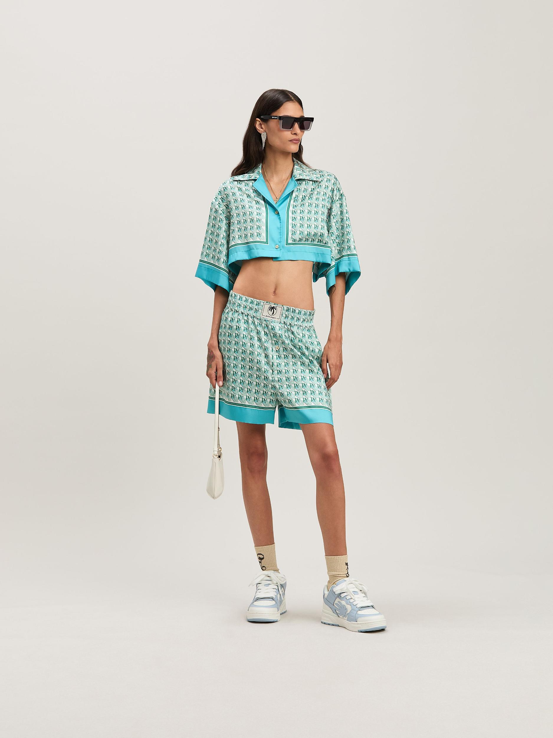 PA DIAMONDS CROP SHIRT Product Image