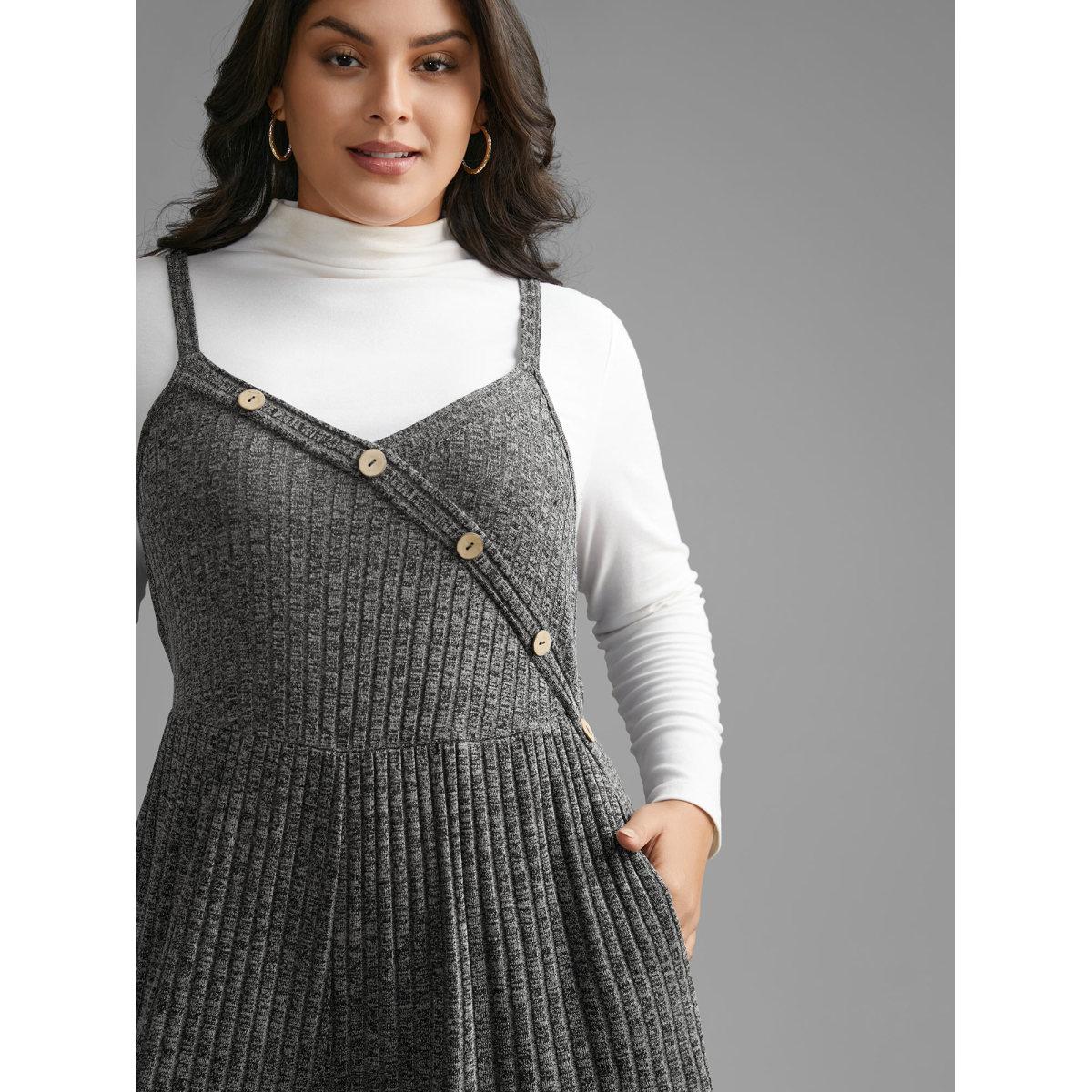 Plus Size DimGray Plain Rib Knit Button Detail Jumpsuit Women Casual Sleeveless Heart neckline Everyday Loose Jumpsuits BloomChic 22-24/3X Product Image