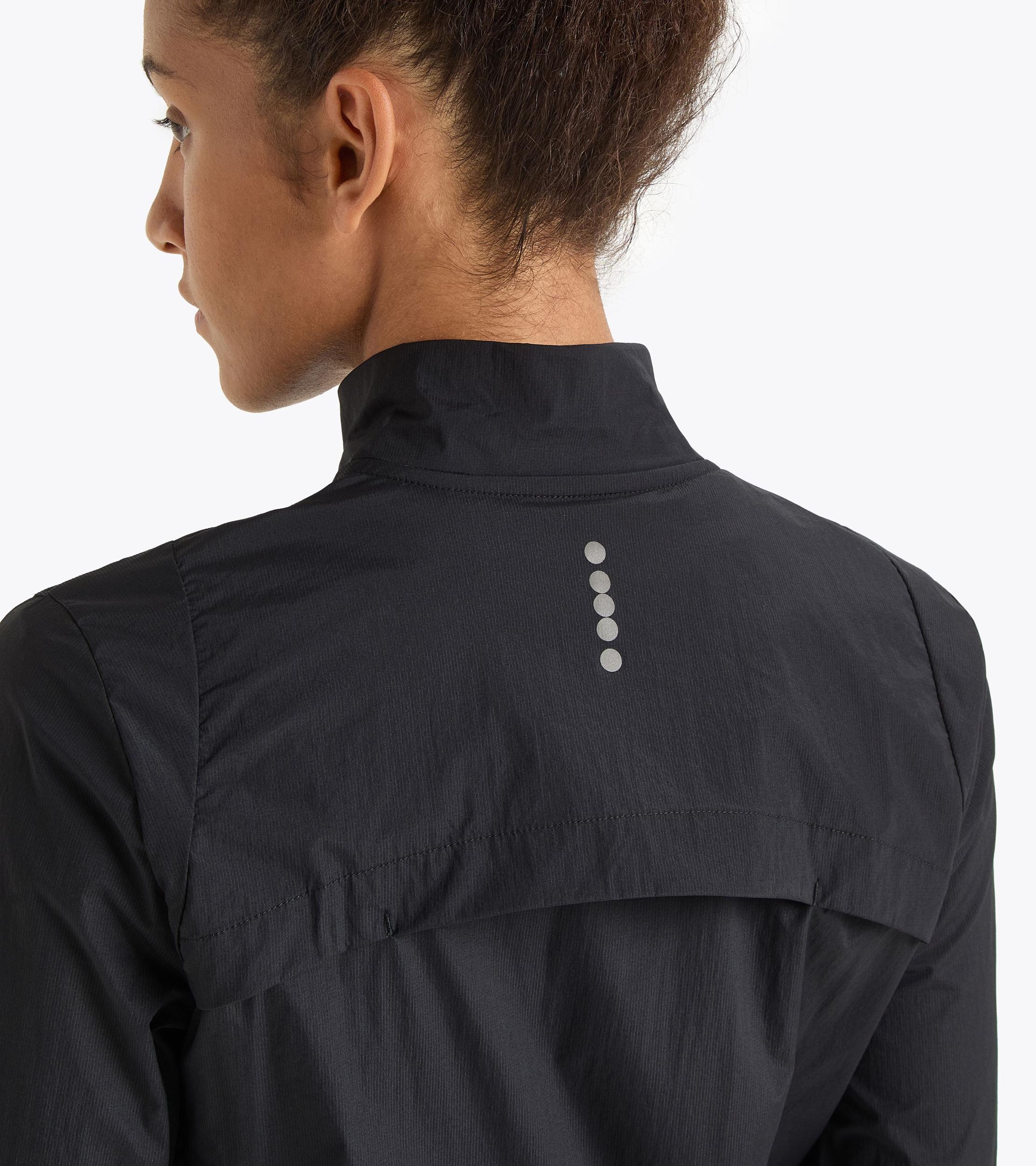 L. PACKABLE WIND JACKET Product Image