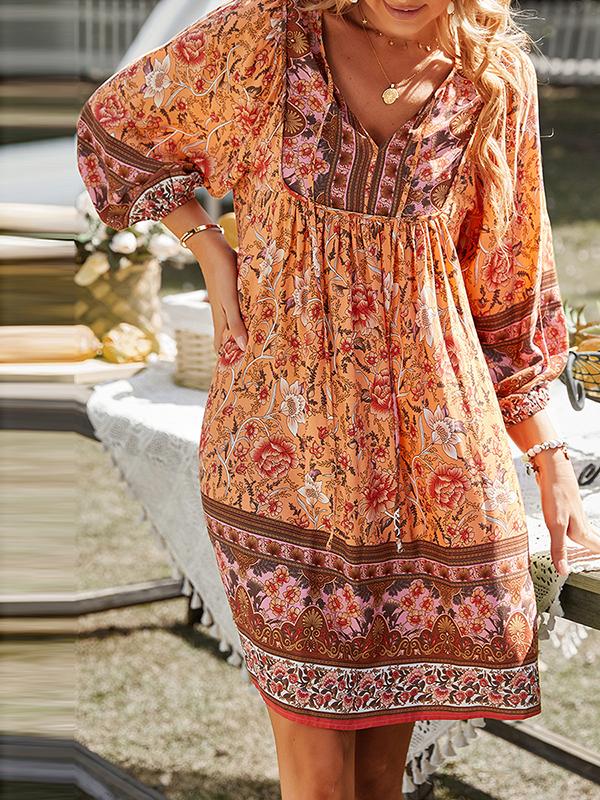 A-Line Loose Contrast Color Flower Print Pleated V-Neck Mini Dresses Product Image