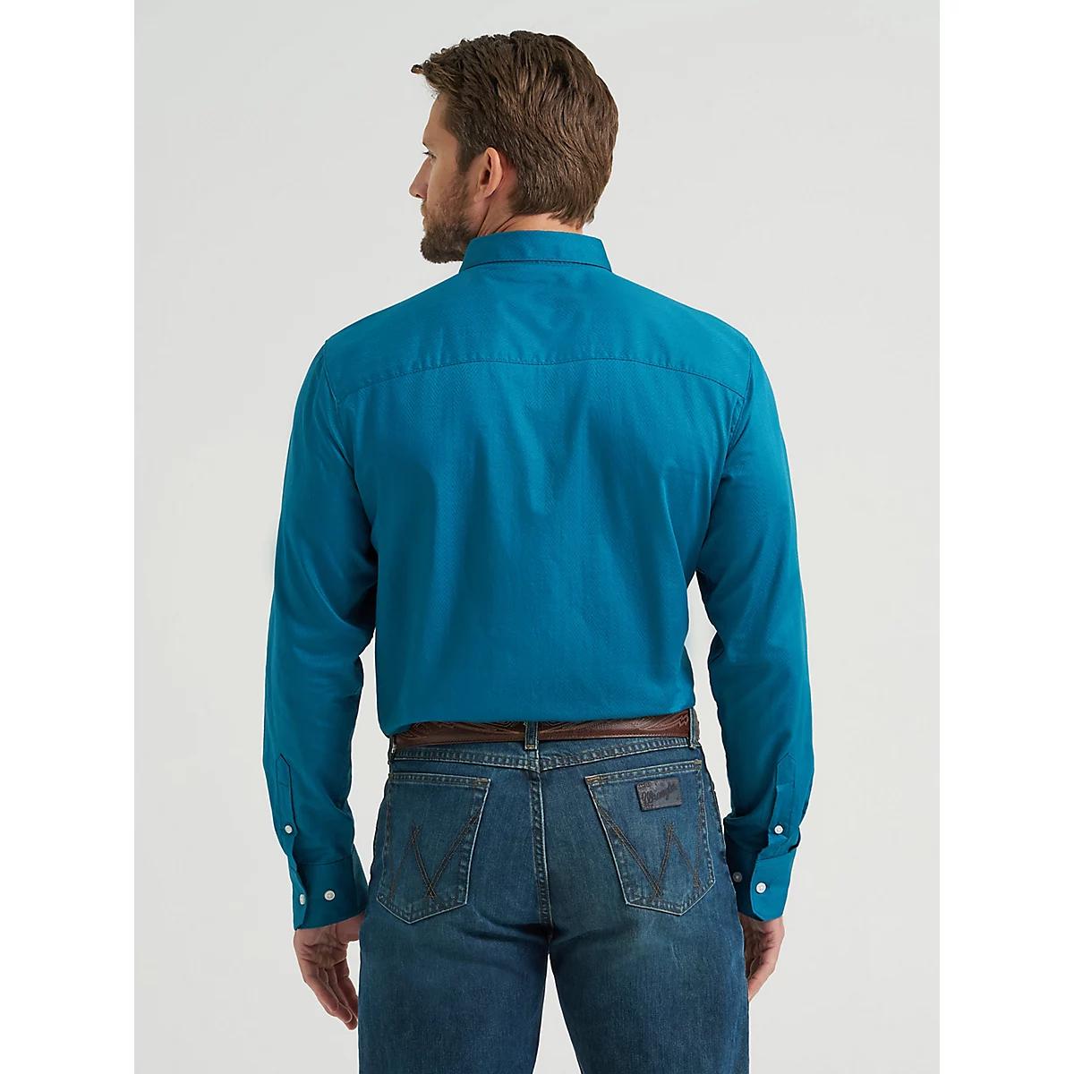 Men's Cody Johnson One Pocket Button Down Shirt in Ink Chevron Product Image