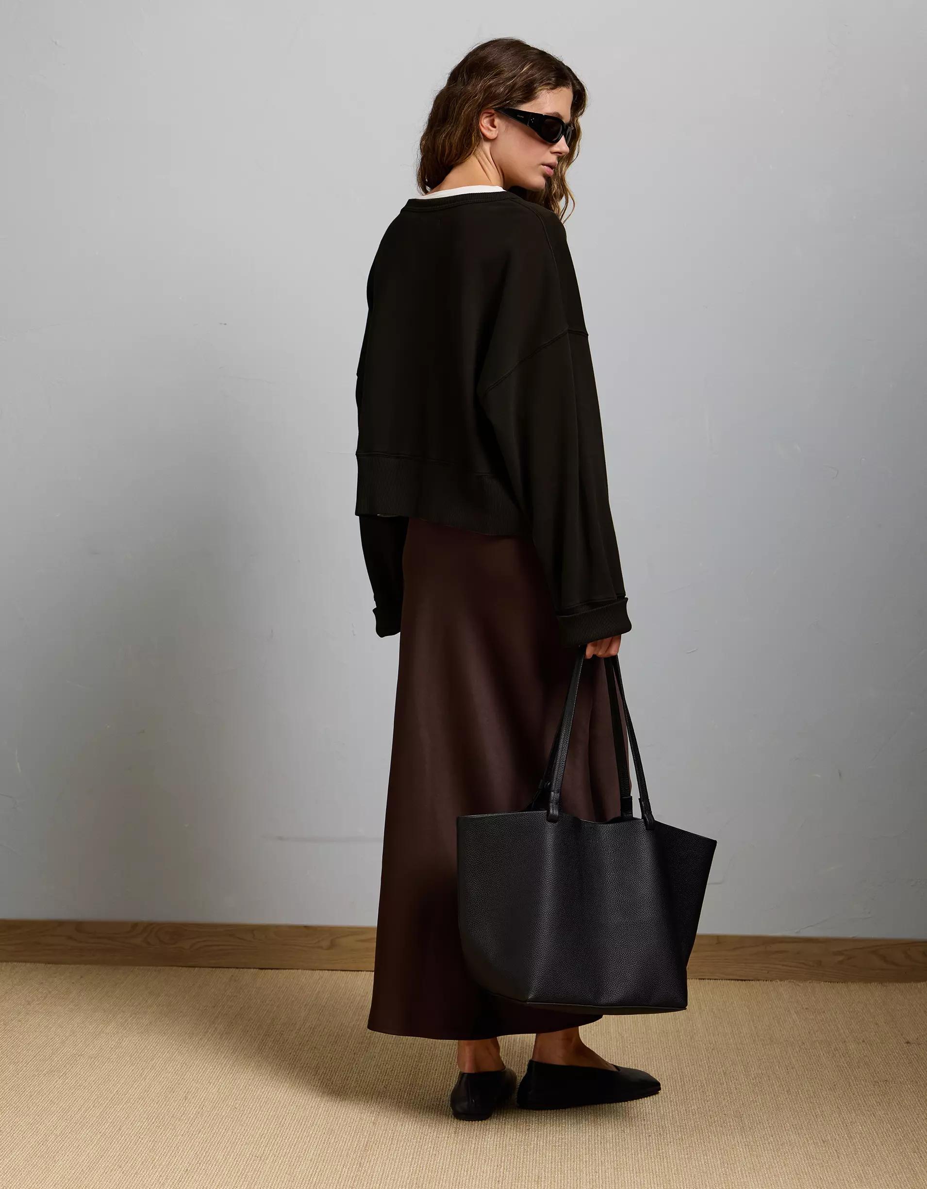 AE77 Premium Relaxed Cropped Sweatshirt Product Image