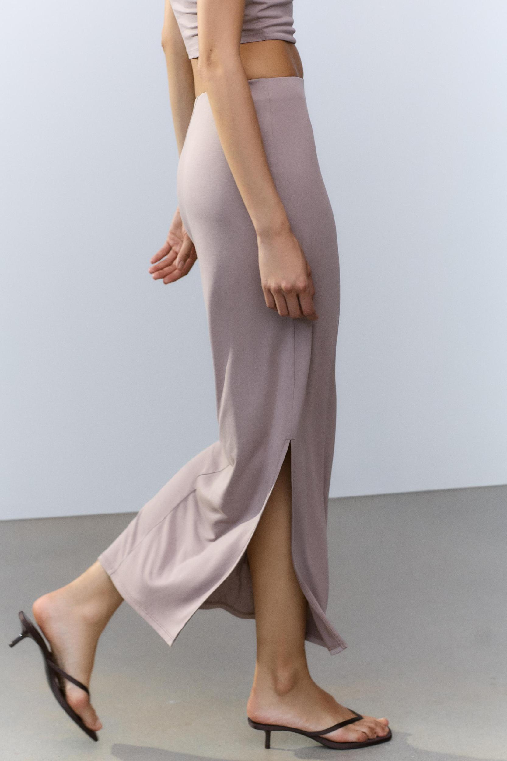 FLOWY MIDI SKIRT Product Image