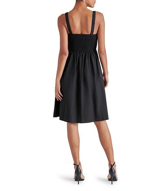 Steve Madden Fleur Poplin Sweetheart Neck Sleeveless Smocked Dress Product Image