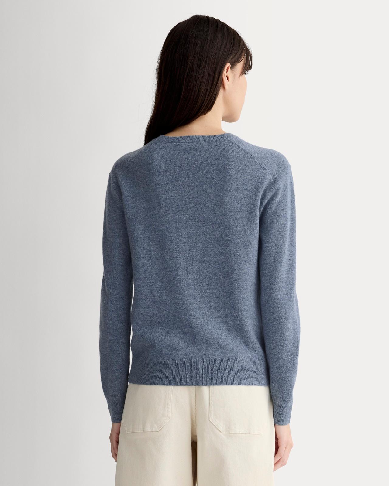 Womens Classic Crew in Cashmere Sweater by Everlane Product Image