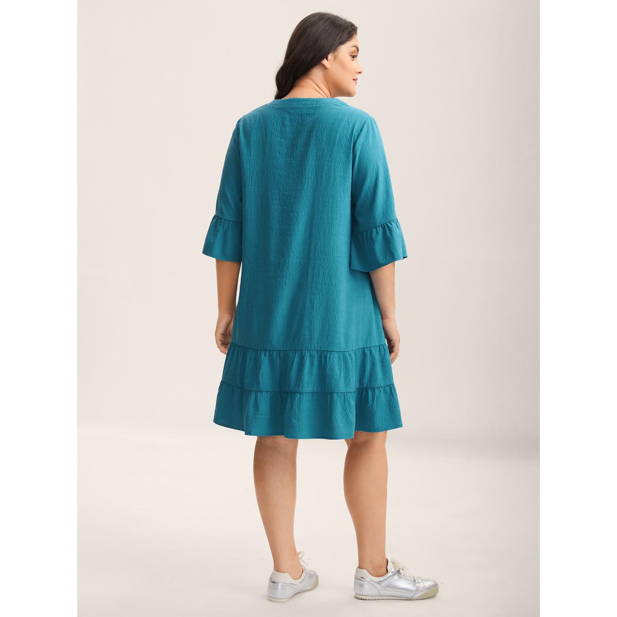 Plus Size Toothpick Pleat Relaxed Fit Tiered Midi Dress Cerulean Women Flat collar with V-notch Elbow-length sleeve Curvy BloomChic 18-20/2X Product Image