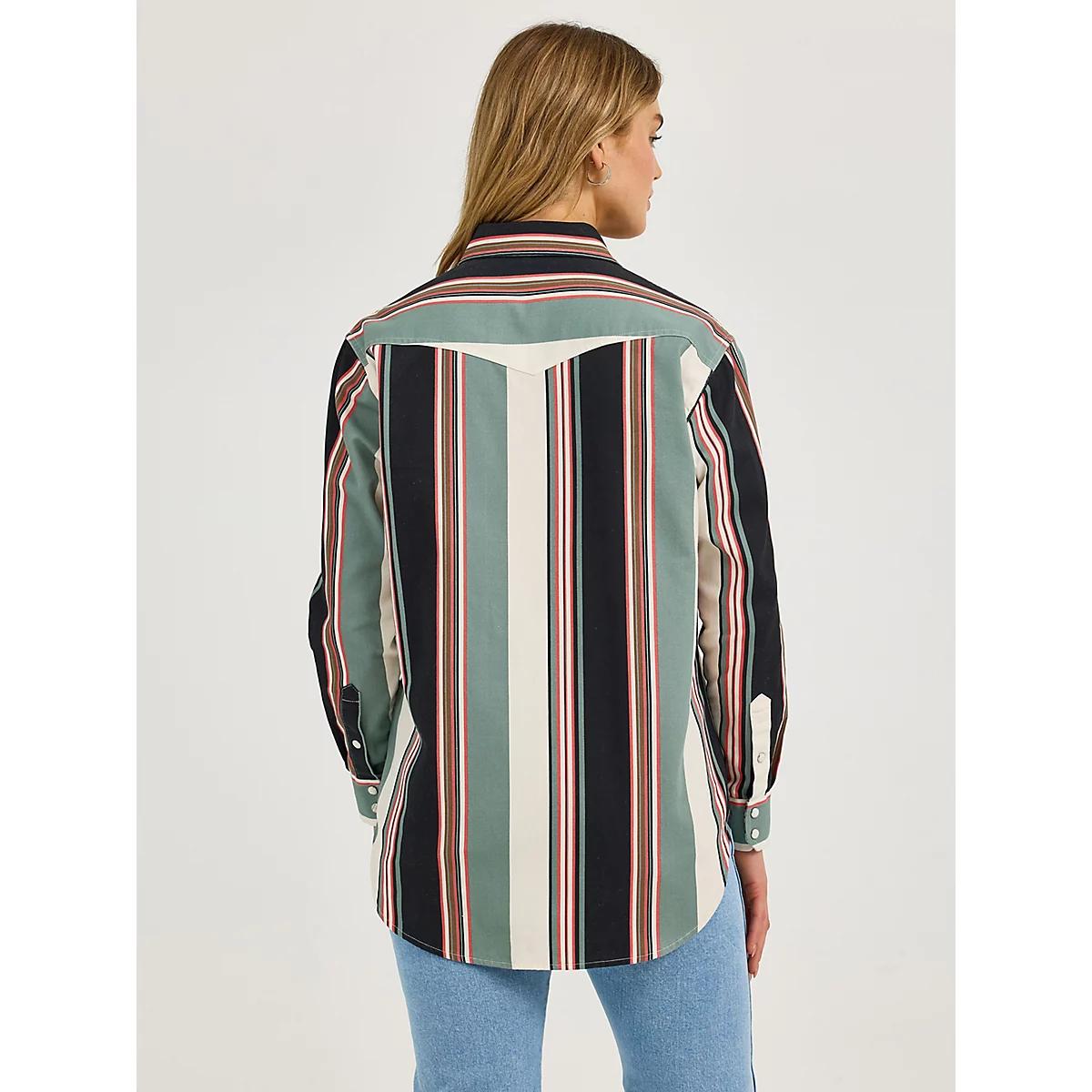 Women's Wrangler Brushpopper Boyfriend Western Snap Shirt | Women's TOPS | Wrangler® Product Image