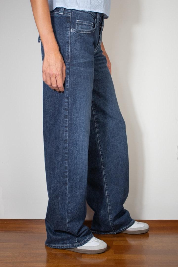 Low waist jeans Product Image