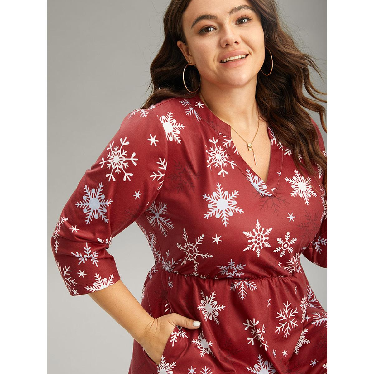 Plus Size Christmas Snowflake Print Pocket Notched Dress Scarlet Women Casual Gathered Notched collar Elbow-length sleeve Curvy Midi Dress BloomChic 12/L Product Image
