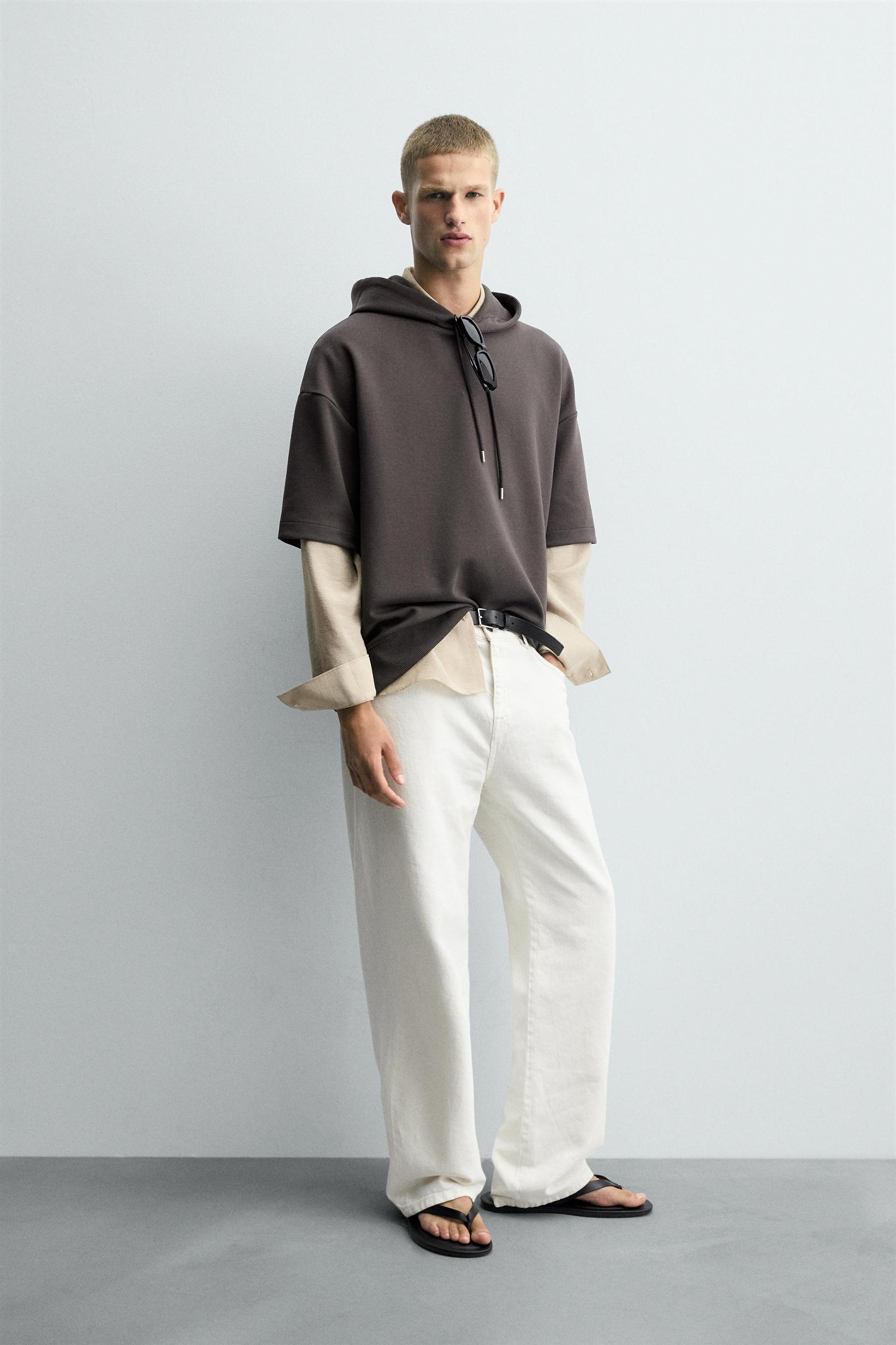 INTERLOCK HOODED SWEATSHIRT WITH LABEL Product Image