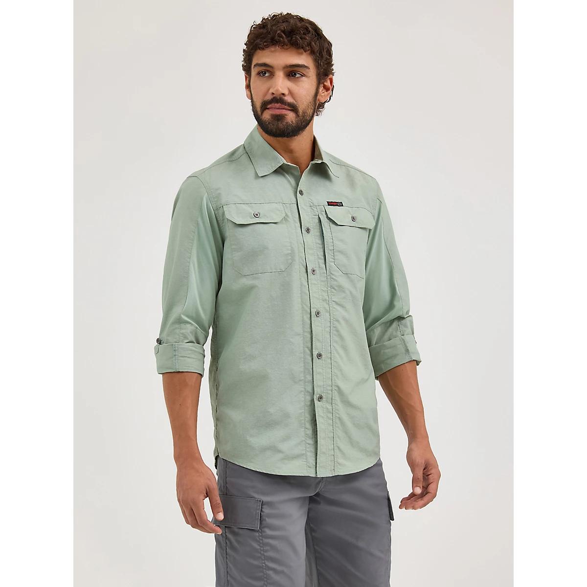 Wrangler ATG™ Men's Mix Material Shirt in Iceberg Product Image