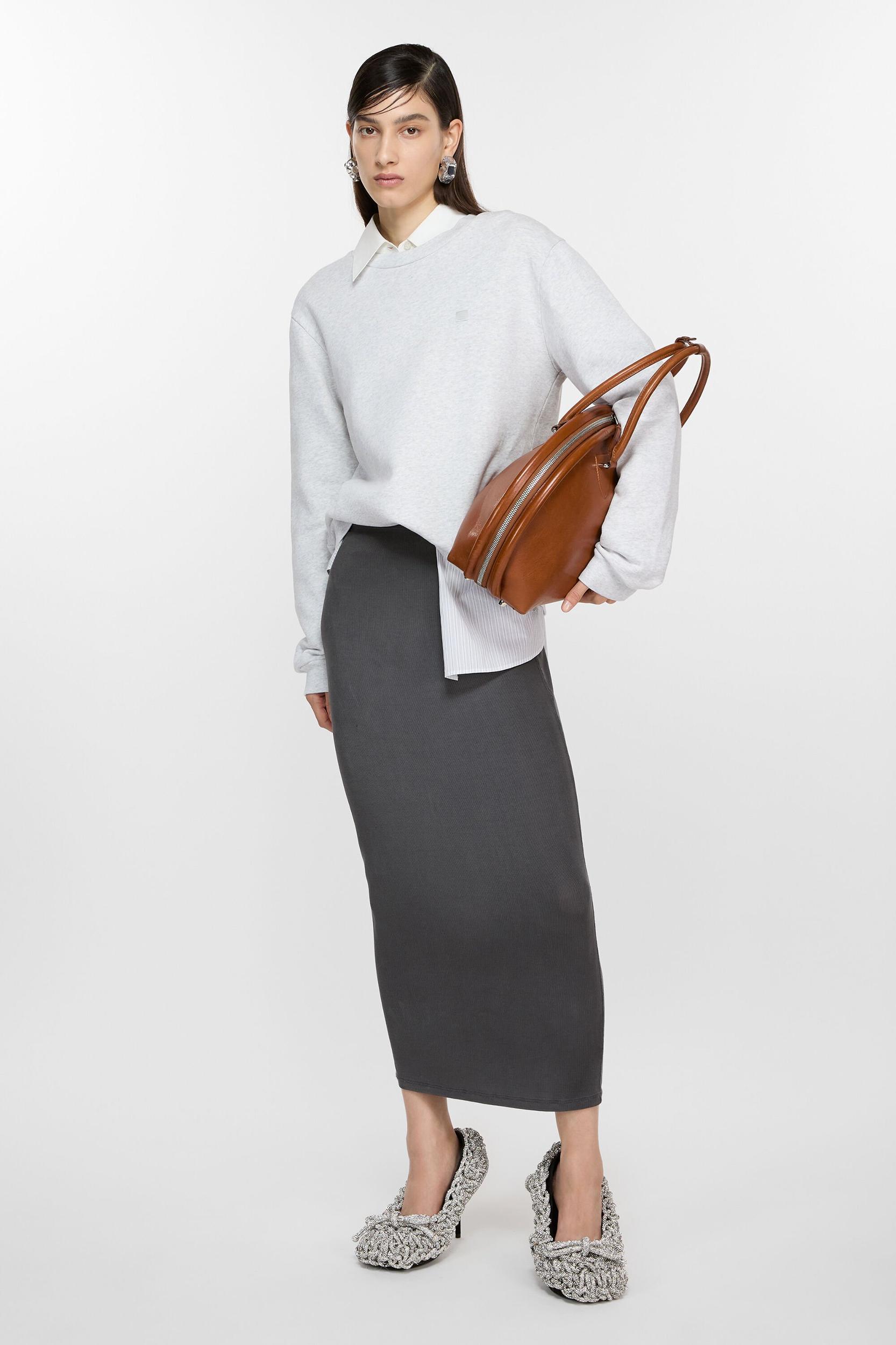 Fitted skirt Product Image