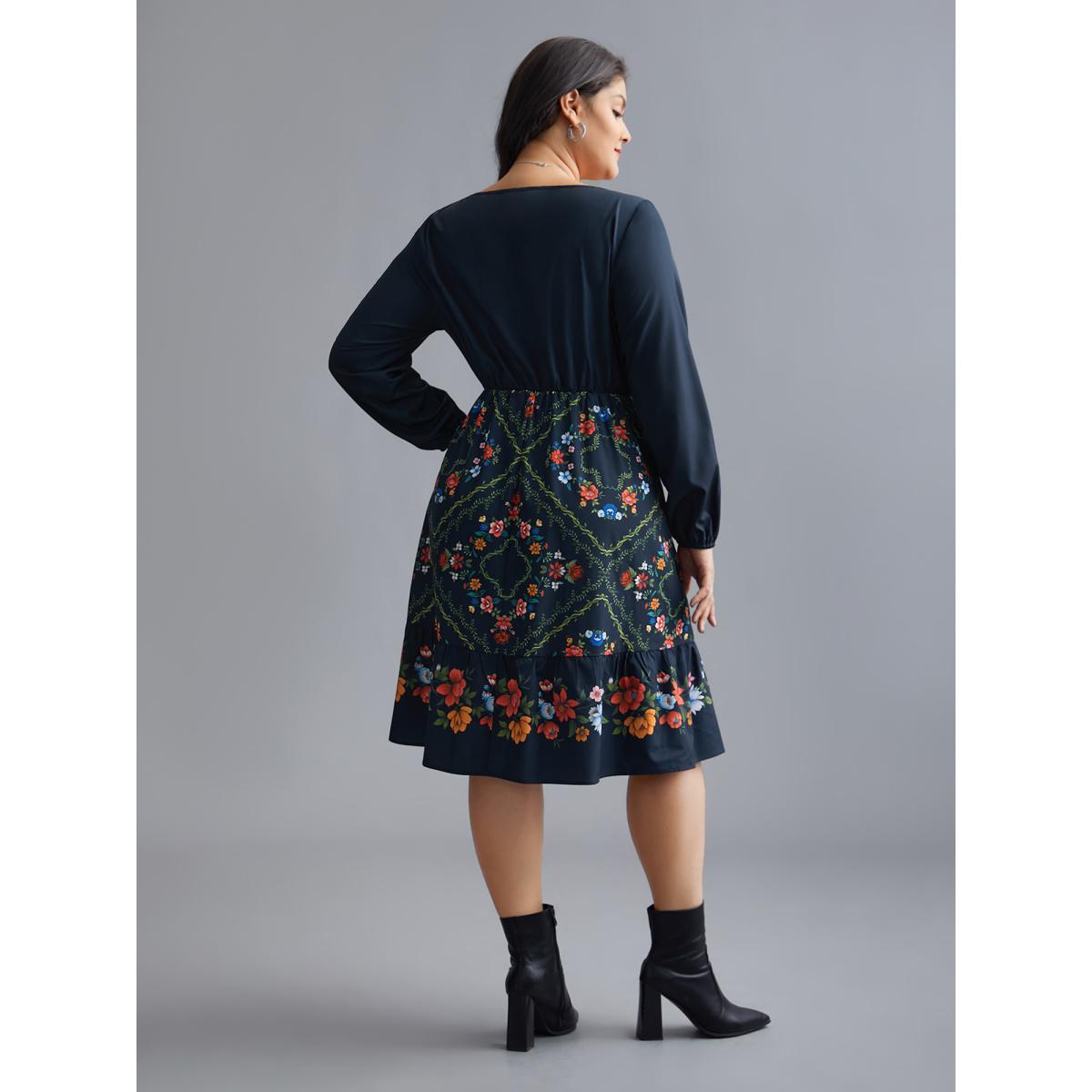 Plus Size Floral Printed Heart neckline Lantern Sleeve Dress DarkBlue Women Elegant Patchwork Heart neckline Long Sleeve Curvy BloomChic 22-24/3X Product Image