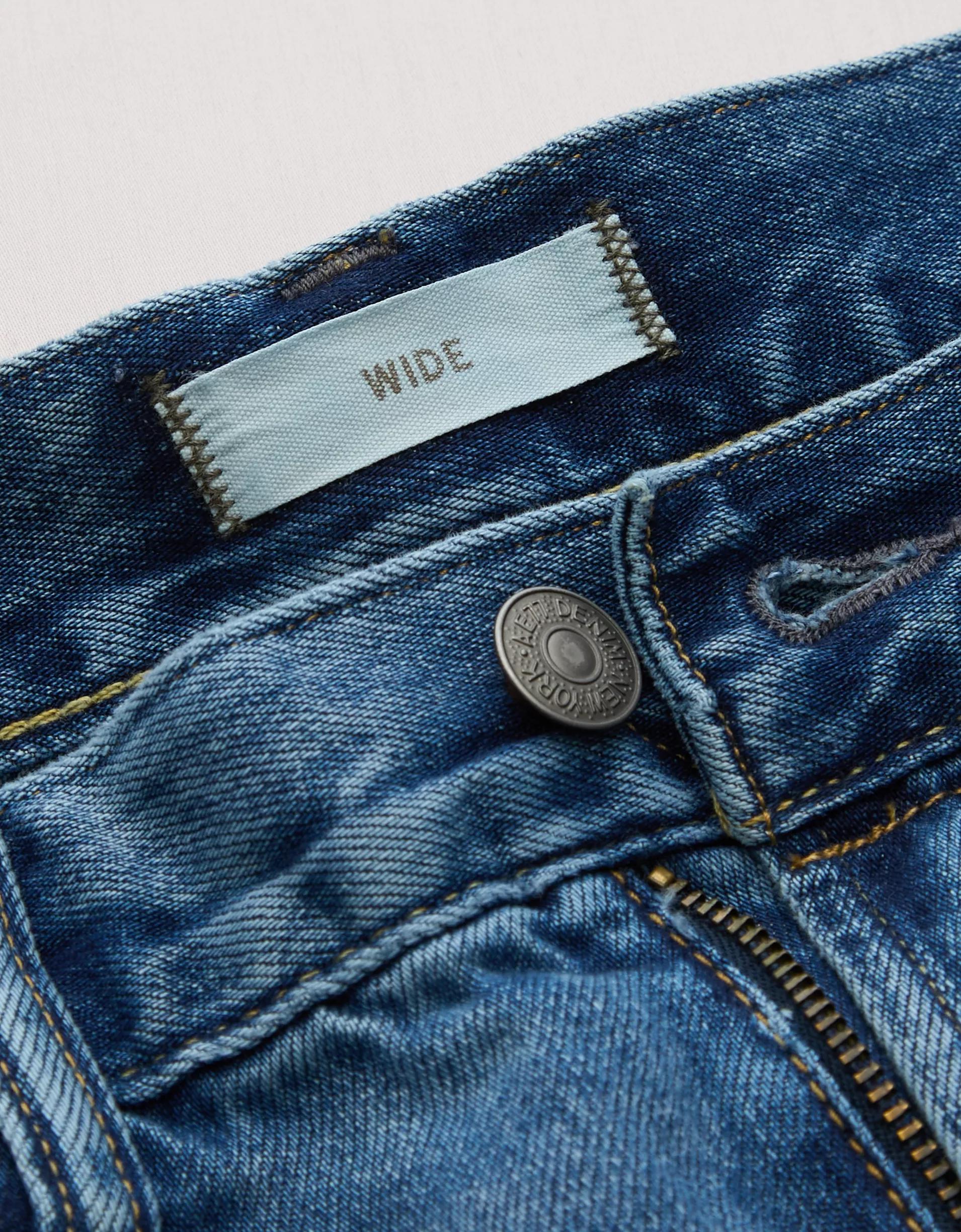 AE77 Premium Wide 5-Pocket Jean Product Image