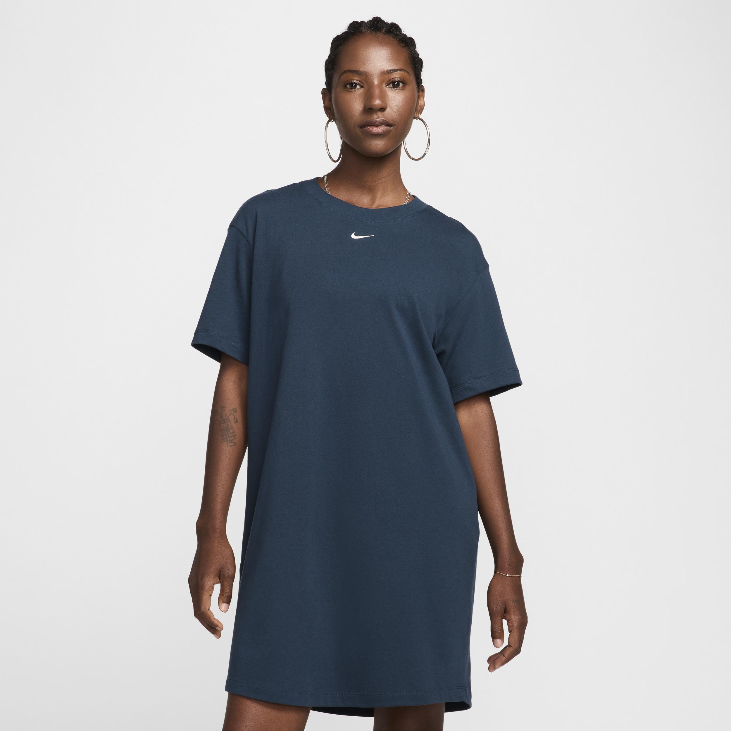 Nike Womens Nike NSW Essential Short Sleeve Dress T-Shirt - Womens Product Image