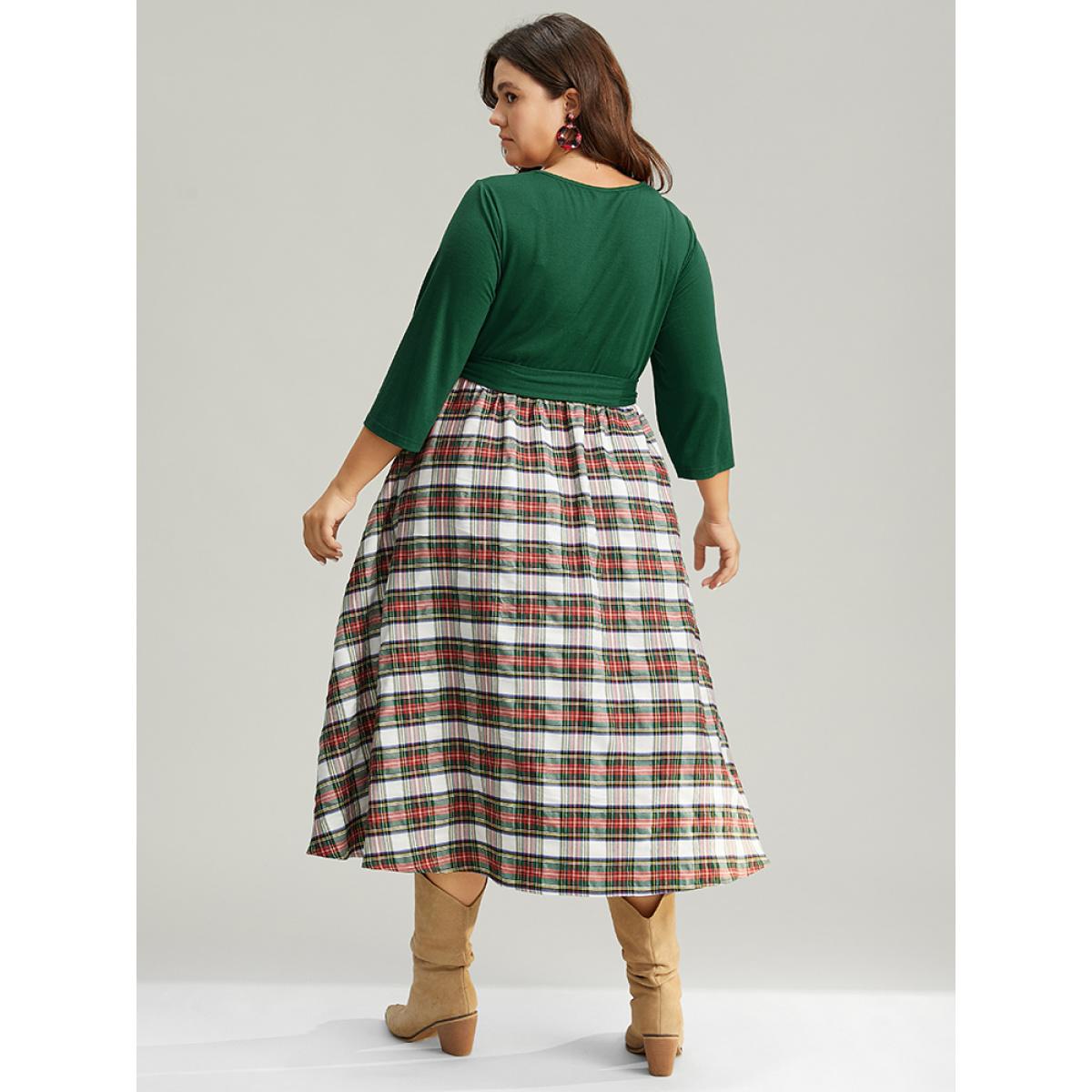 Plus Size Christmas Plaid Patchwork Ruched Belted Dress DarkGreen Women Work From Home Gathered V-neck Elbow-length sleeve Curvy Midi Dress BloomChic 18-20/2X Product Image