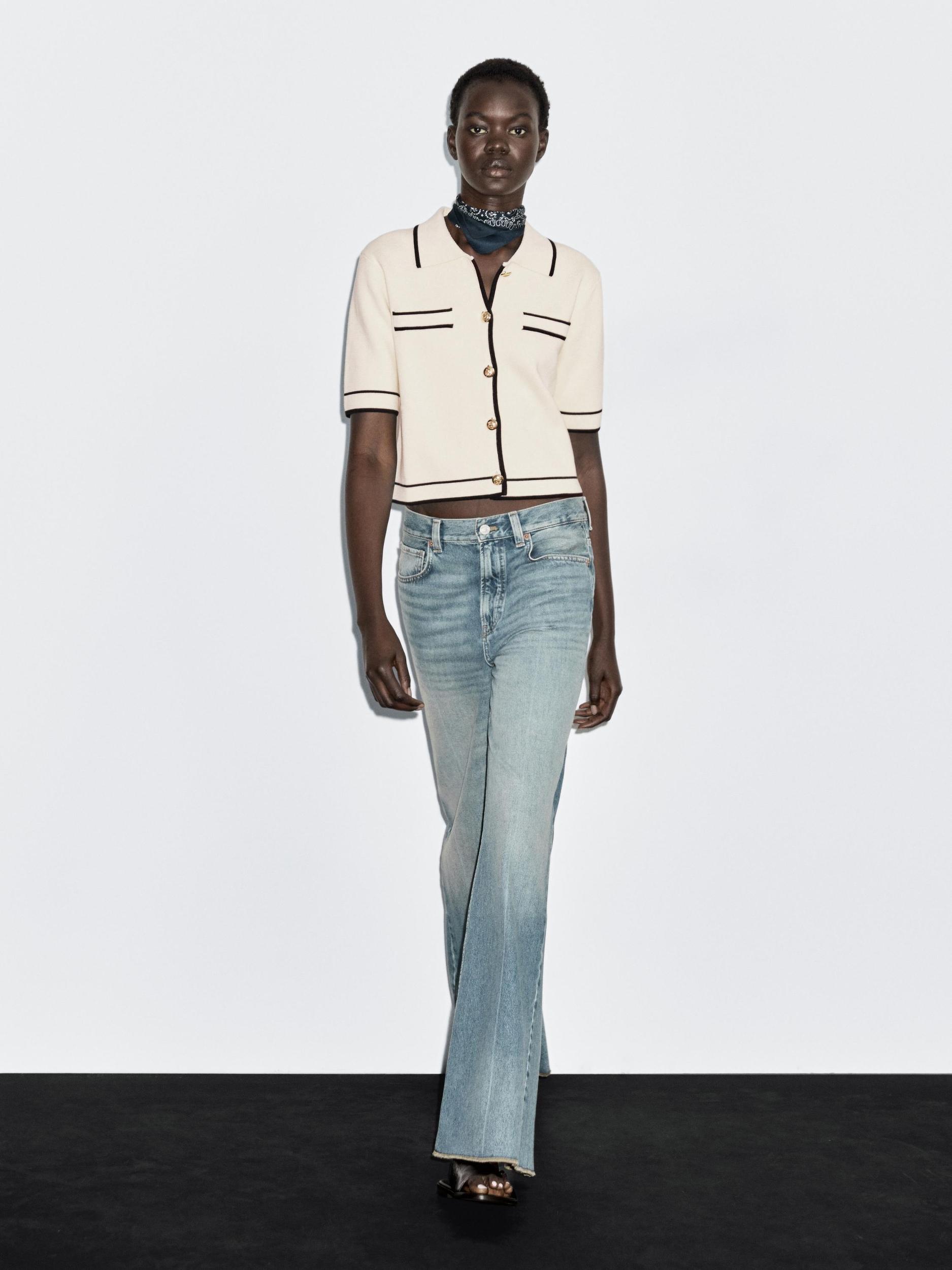 High-waist wide-leg jeans Product Image